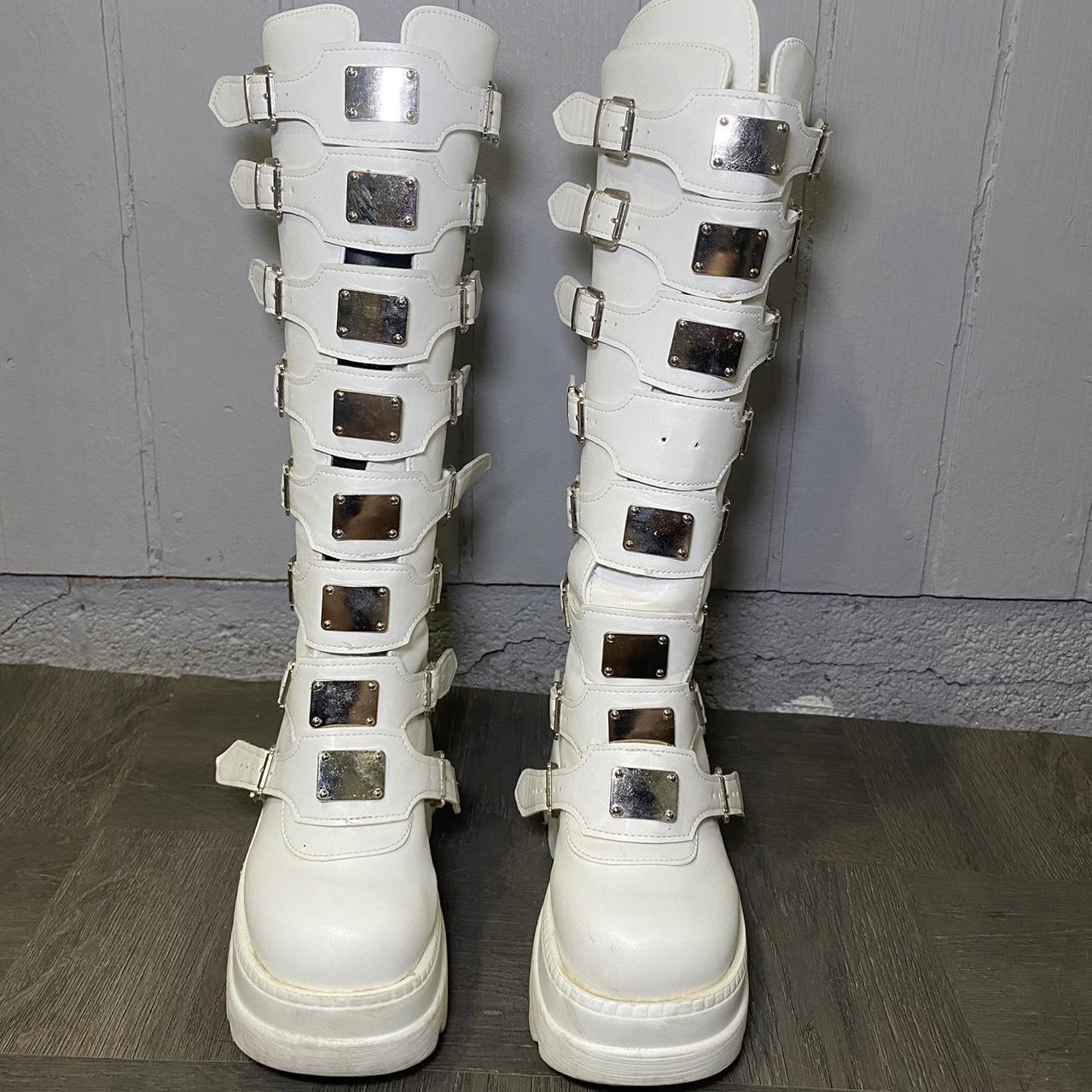 demonia damned white