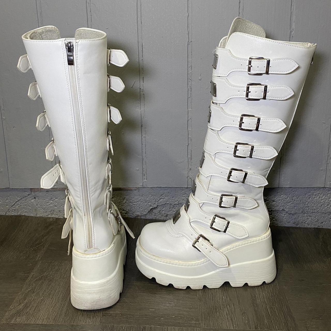 demonia damned white