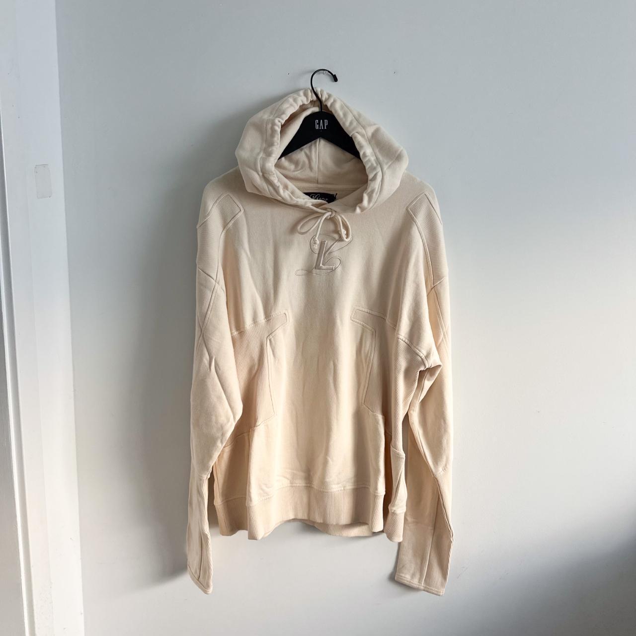 item listed by phantomstudios