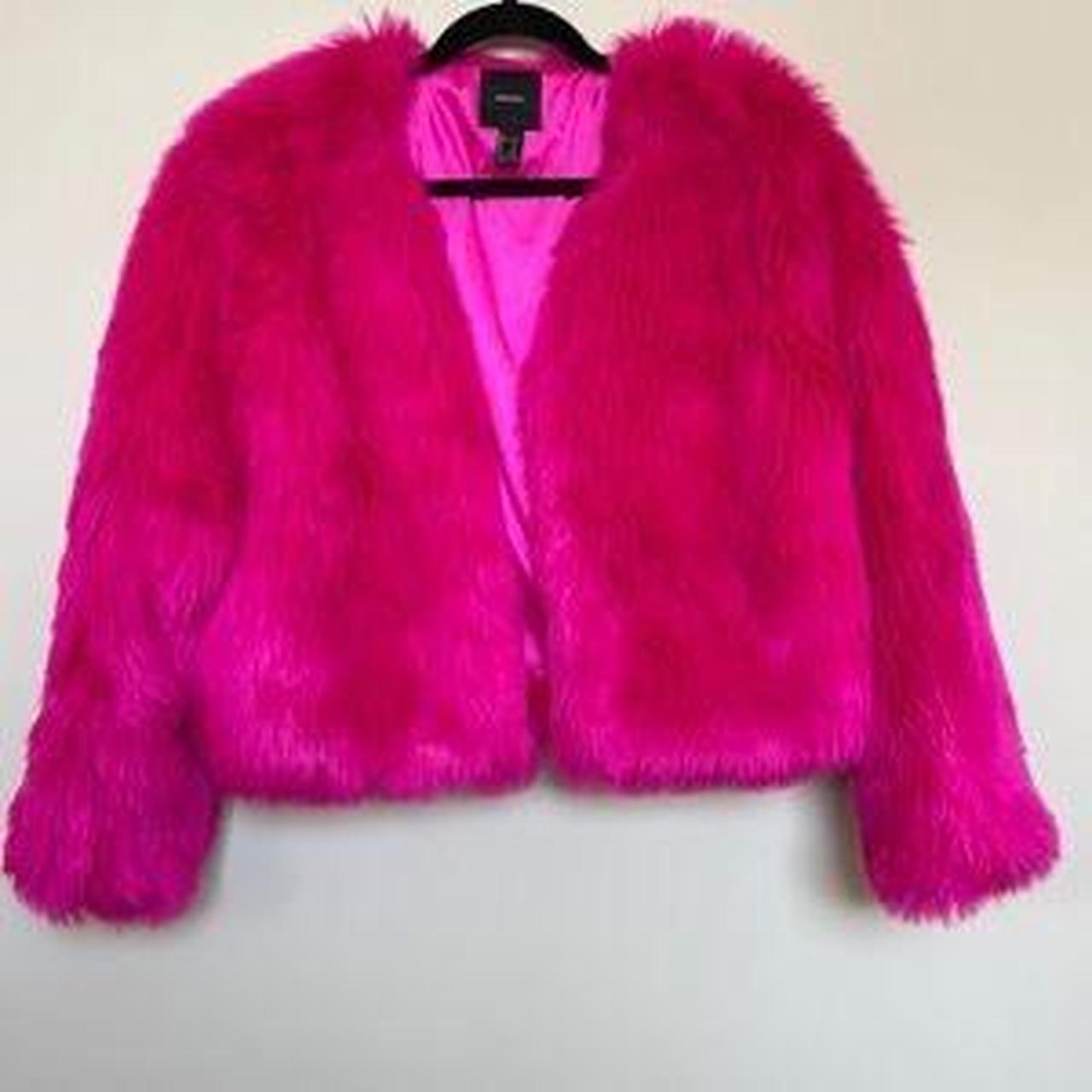 Forever 21 pink faux hotsell fur coat