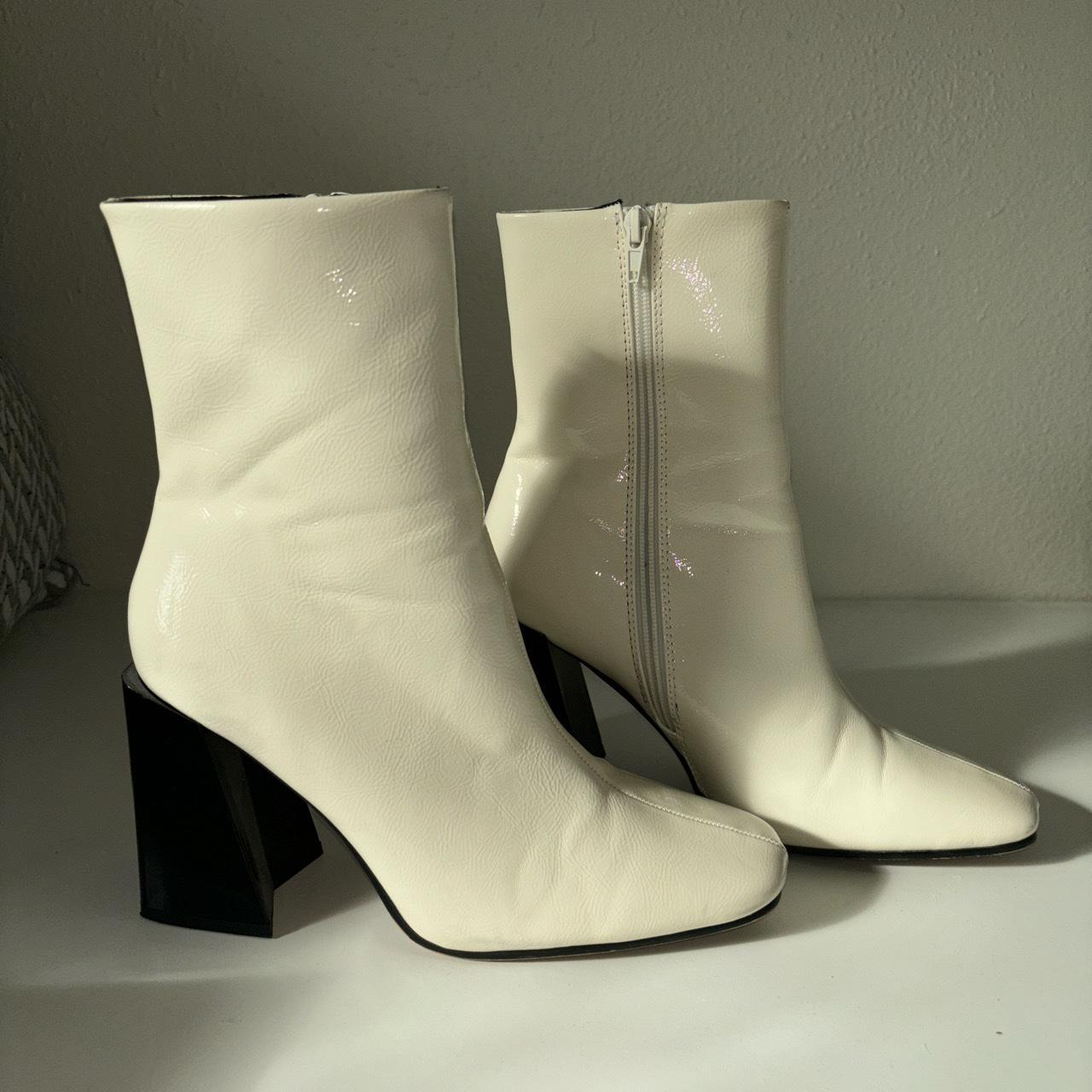 Nasty Gal Women's White and Cream Boots