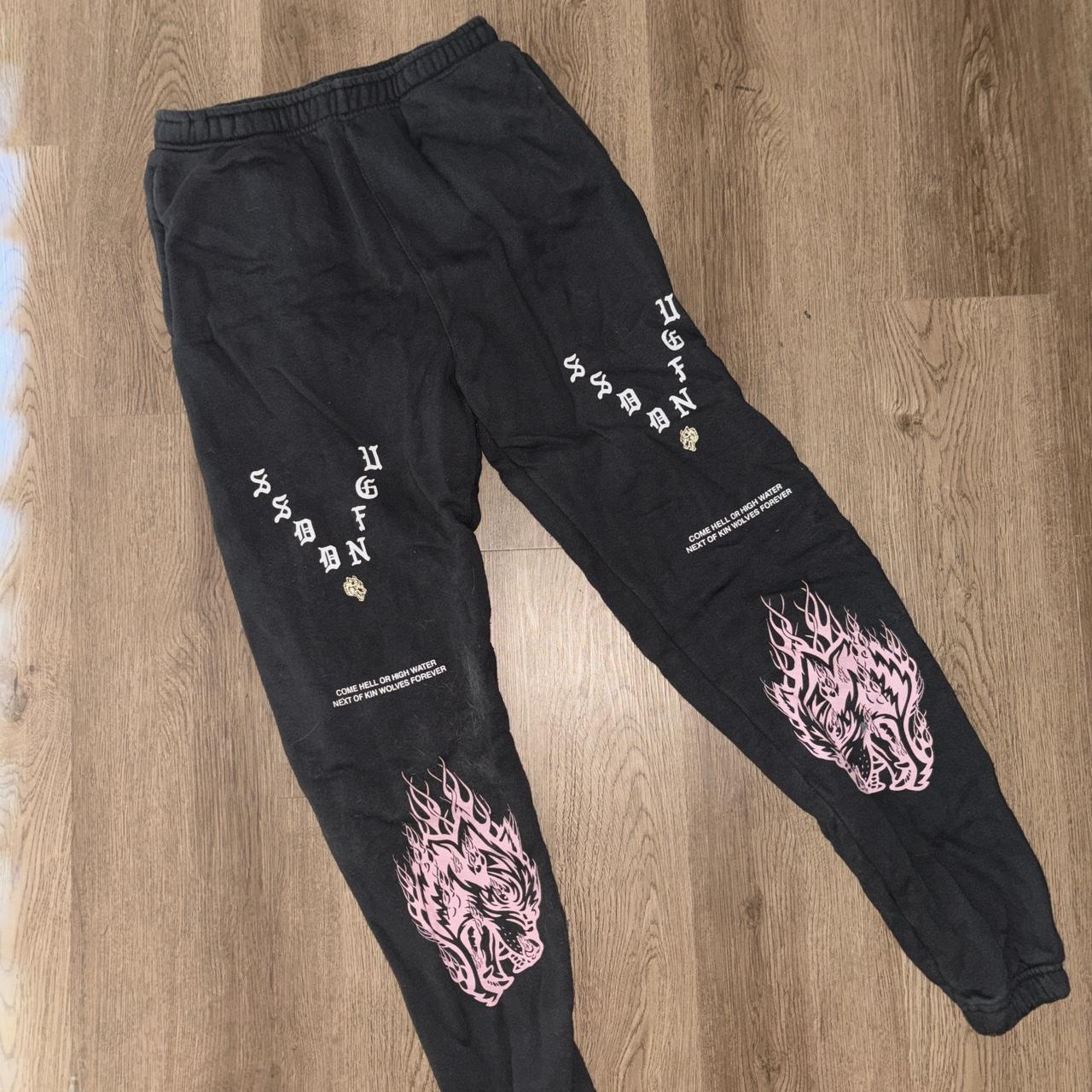 item listed by discotittzz
