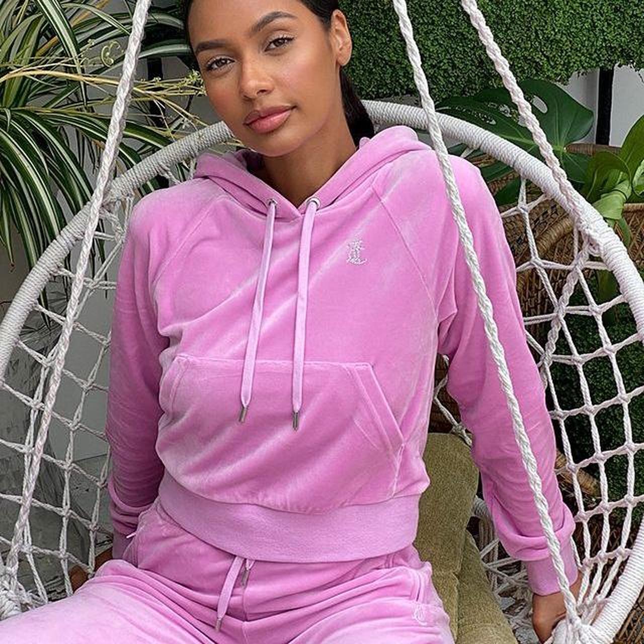 Selling my Juicy Couture cropped hoodie in Ice Pink. Depop