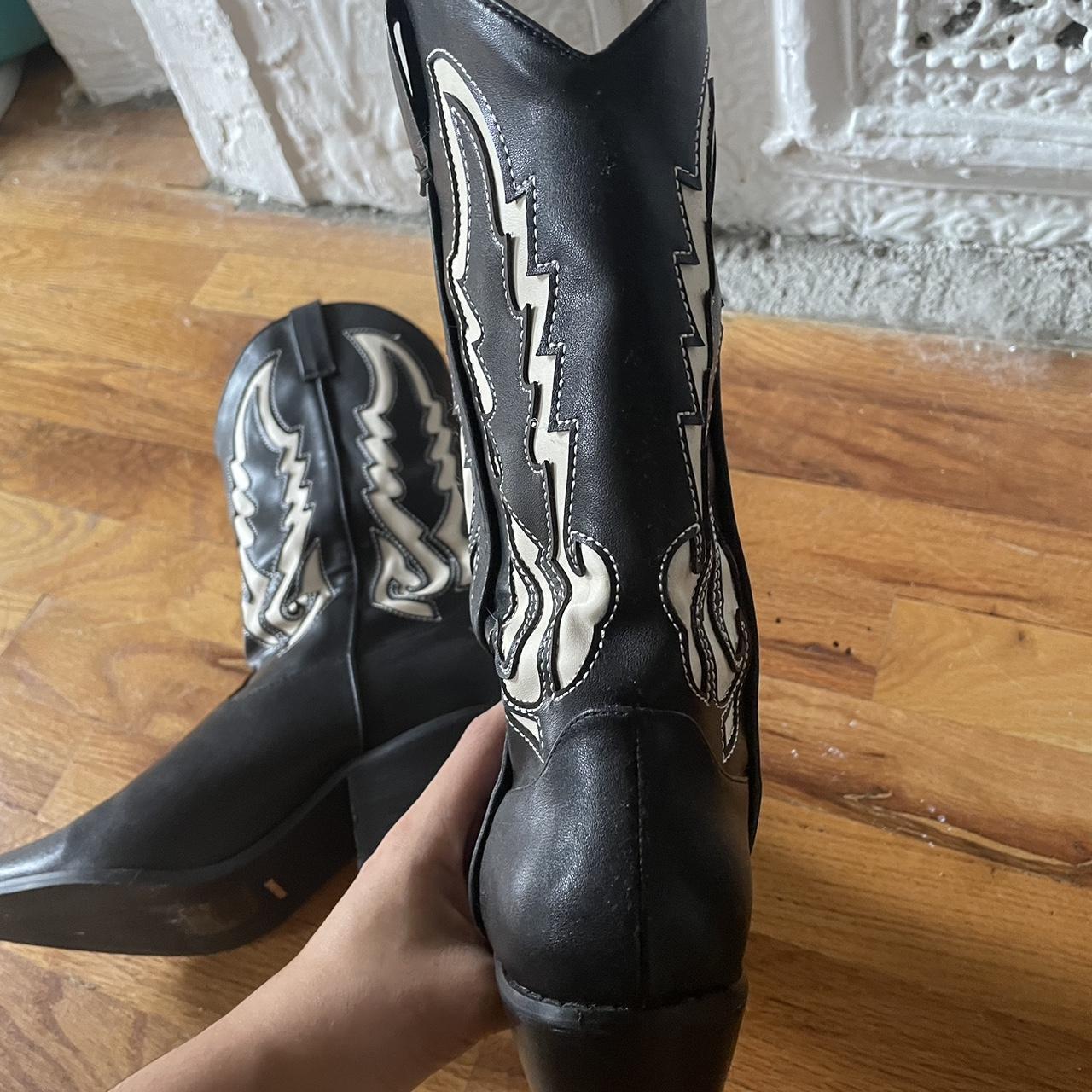 Bellini Women's Black Boots (4)