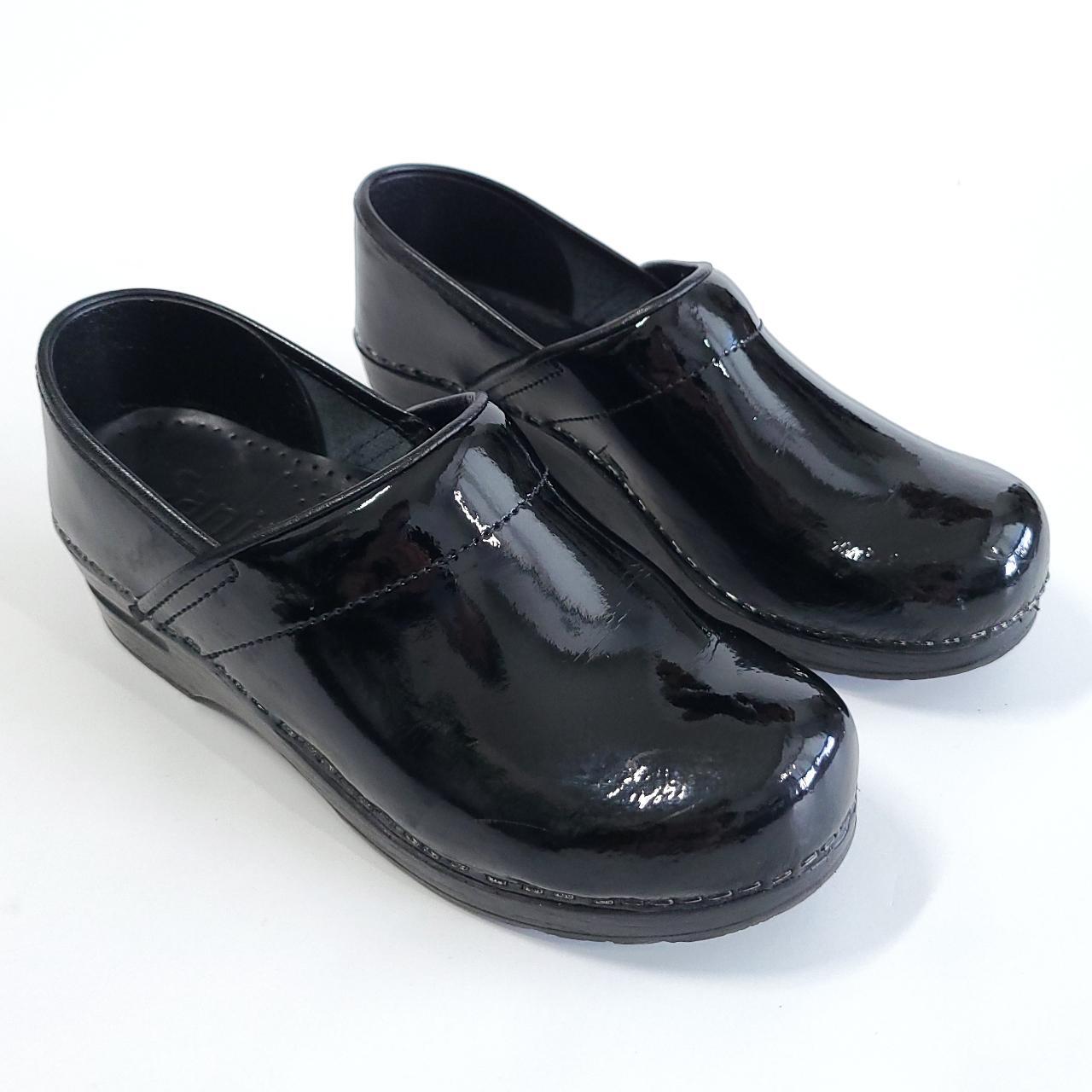 sanita black patent leather clogs