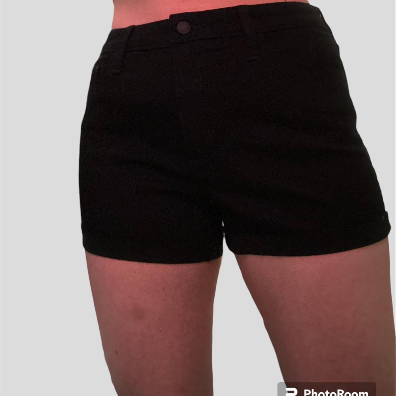 Universal Thread Size 10 Black Denim/Jeans Shorts,