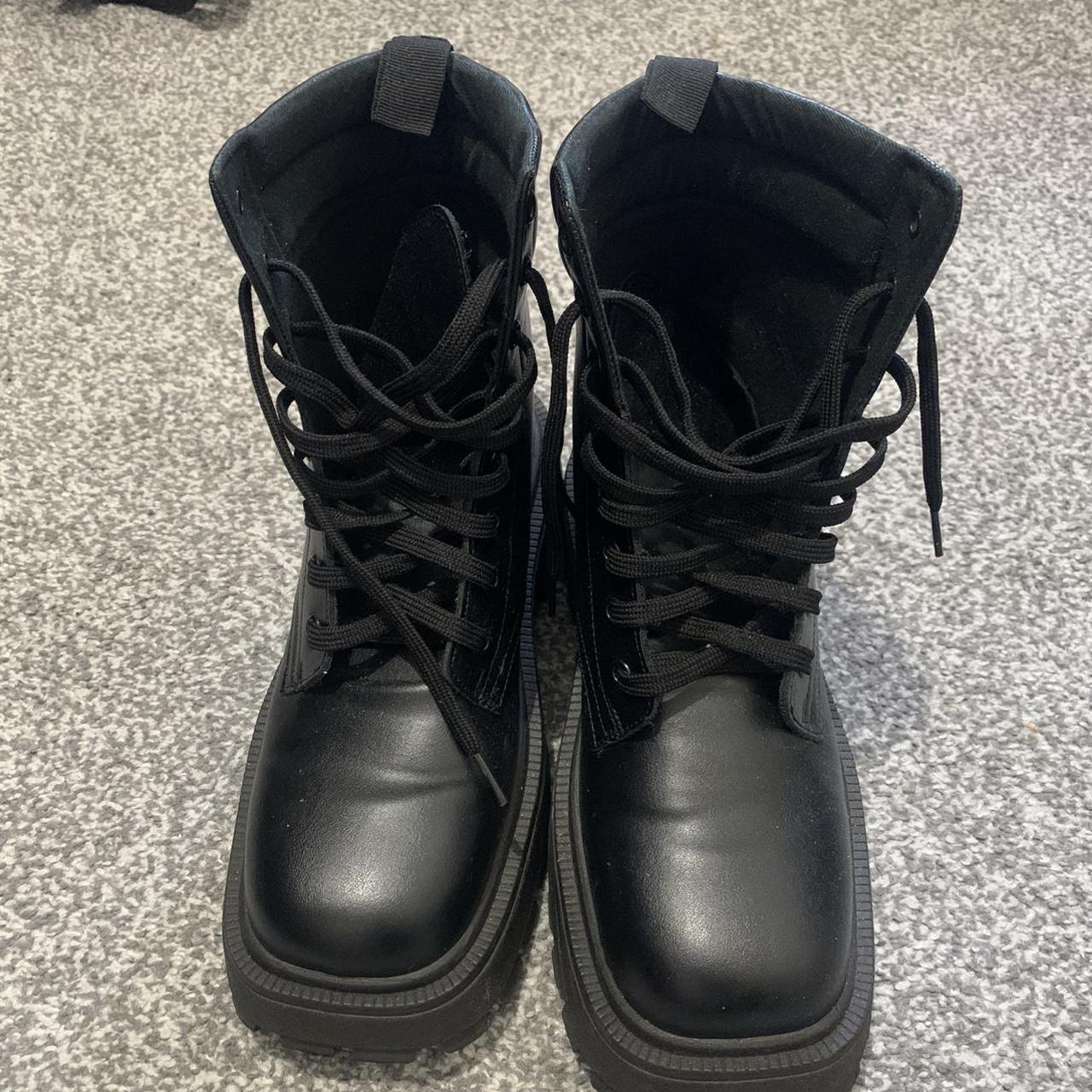 ASOS Men's Black Boots Depop