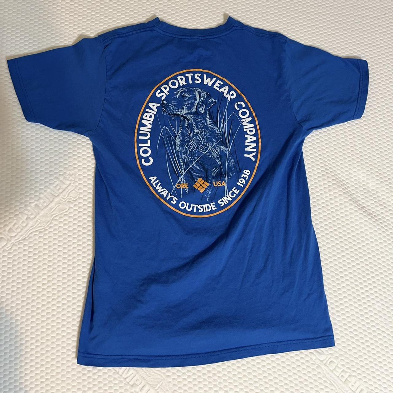 Columbia Sportswear Men's Tshirt Depop