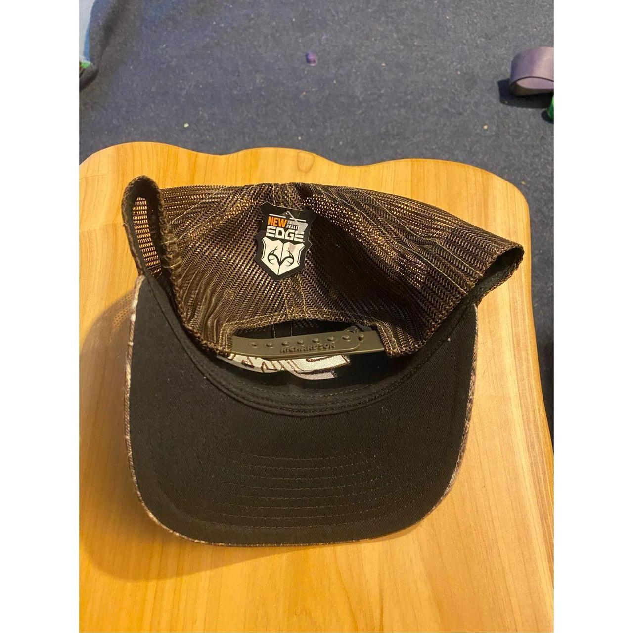 REALTREE CAMO CODY JINKS HAT nwt never been used... Depop
