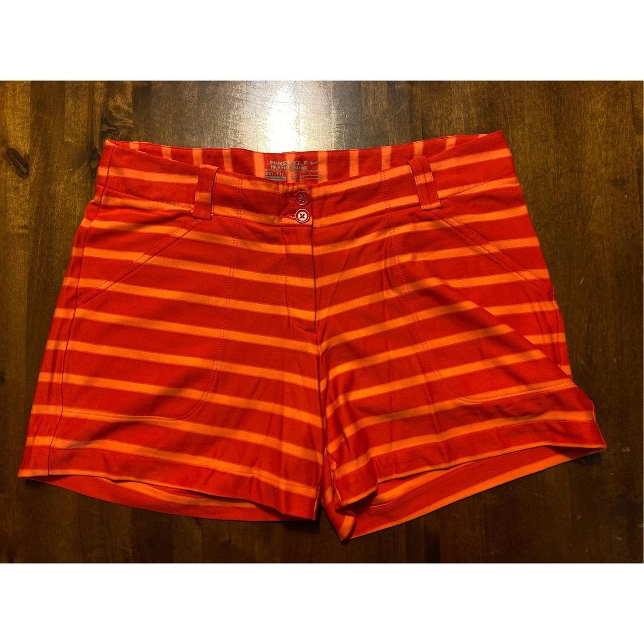 Red nike golf shorts deals