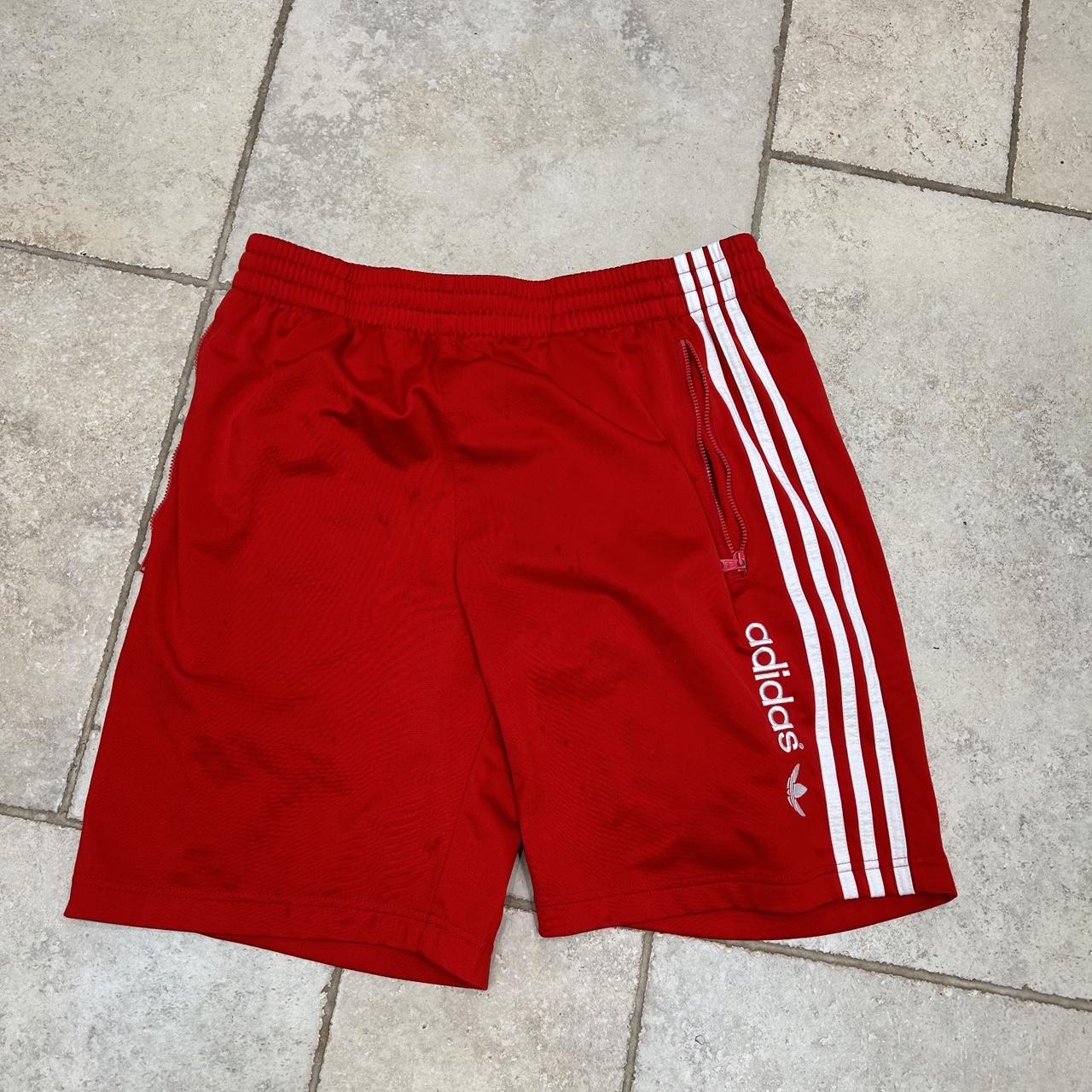 I have this NY Yankees LV bravest studios shorts in - Depop