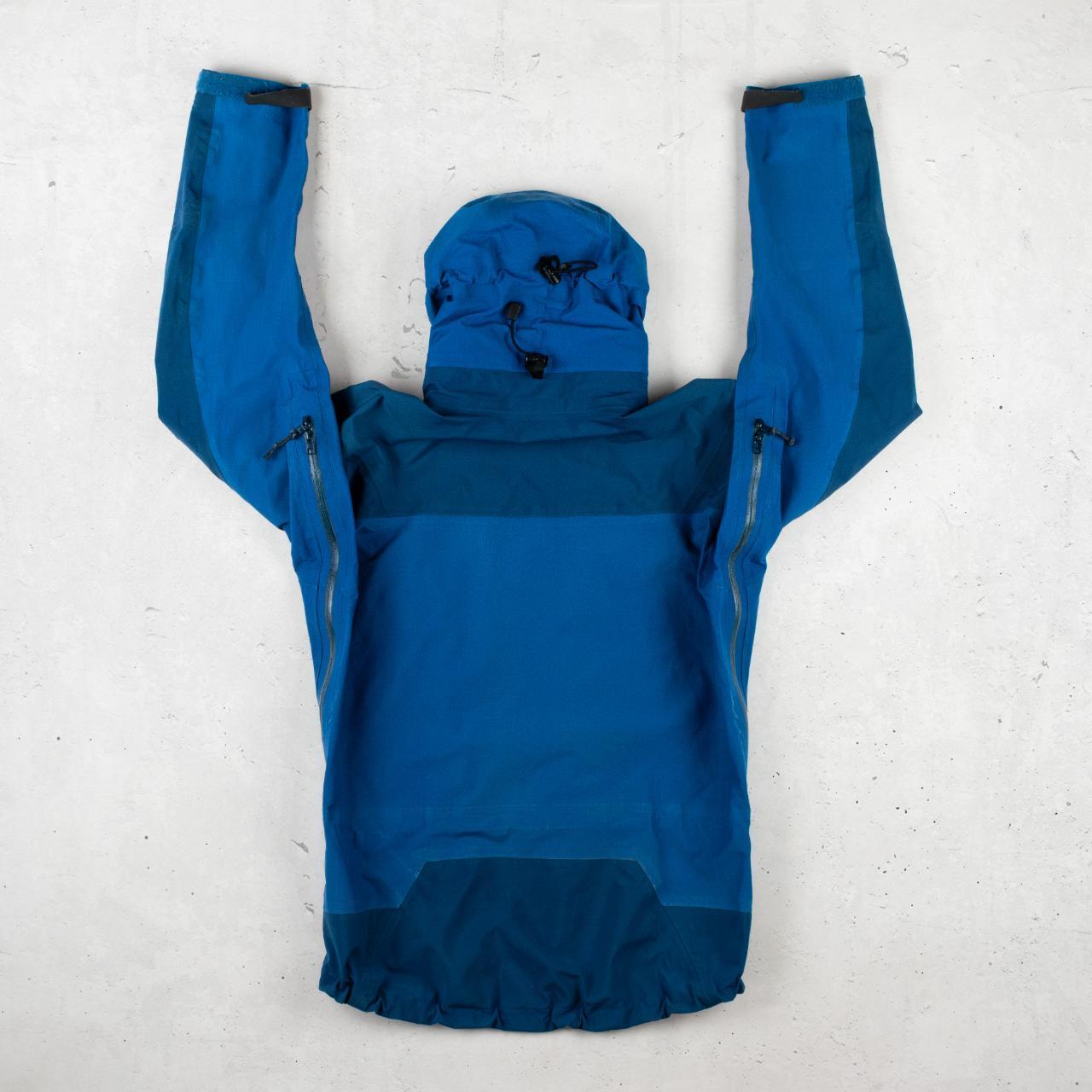 RARE - ARC'TERYX - THETA AR JACKET - SAPPHIRE BLUE - | Depop RARE - ARC'TERYX - THETA AR JACKET - SAPPHIRE BLUE - | Depop
