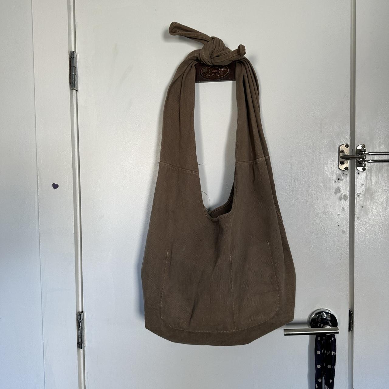 Groundcover Tsuno bag dyed by nuts or bark? I can't... - Depop