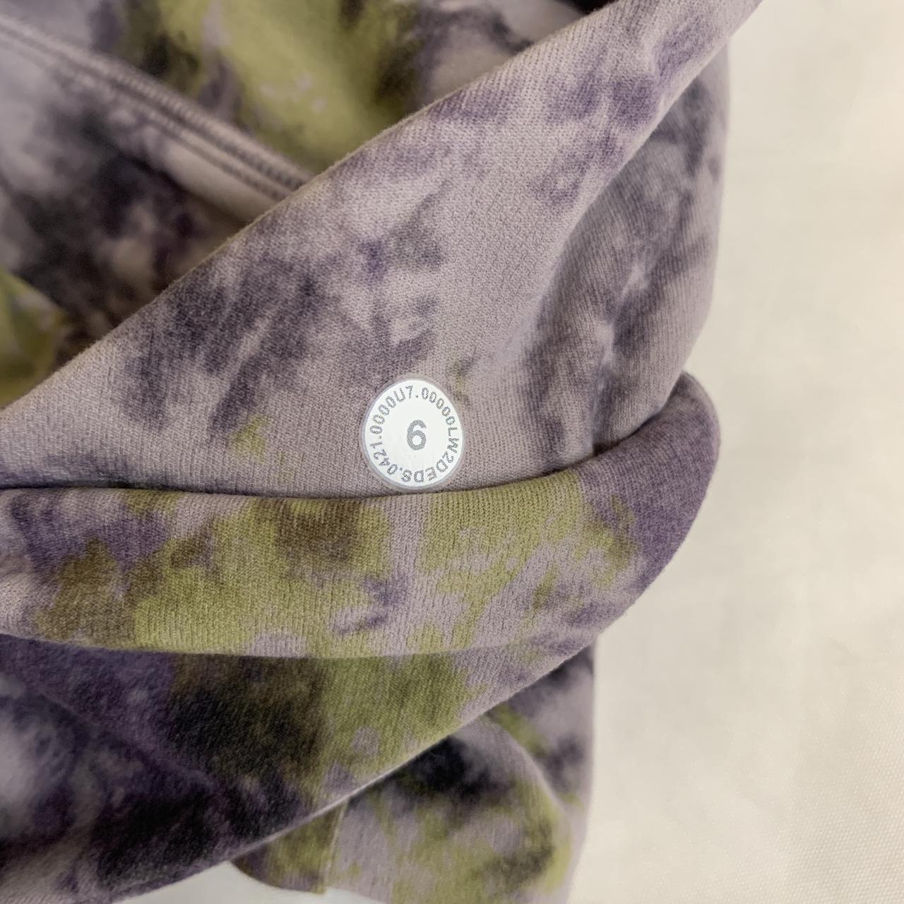 Almost Brand New lululemon 6 Almost new Size... Depop