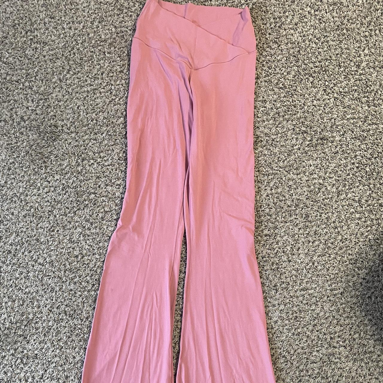 American Eagle Women's Pink Leggings Depop