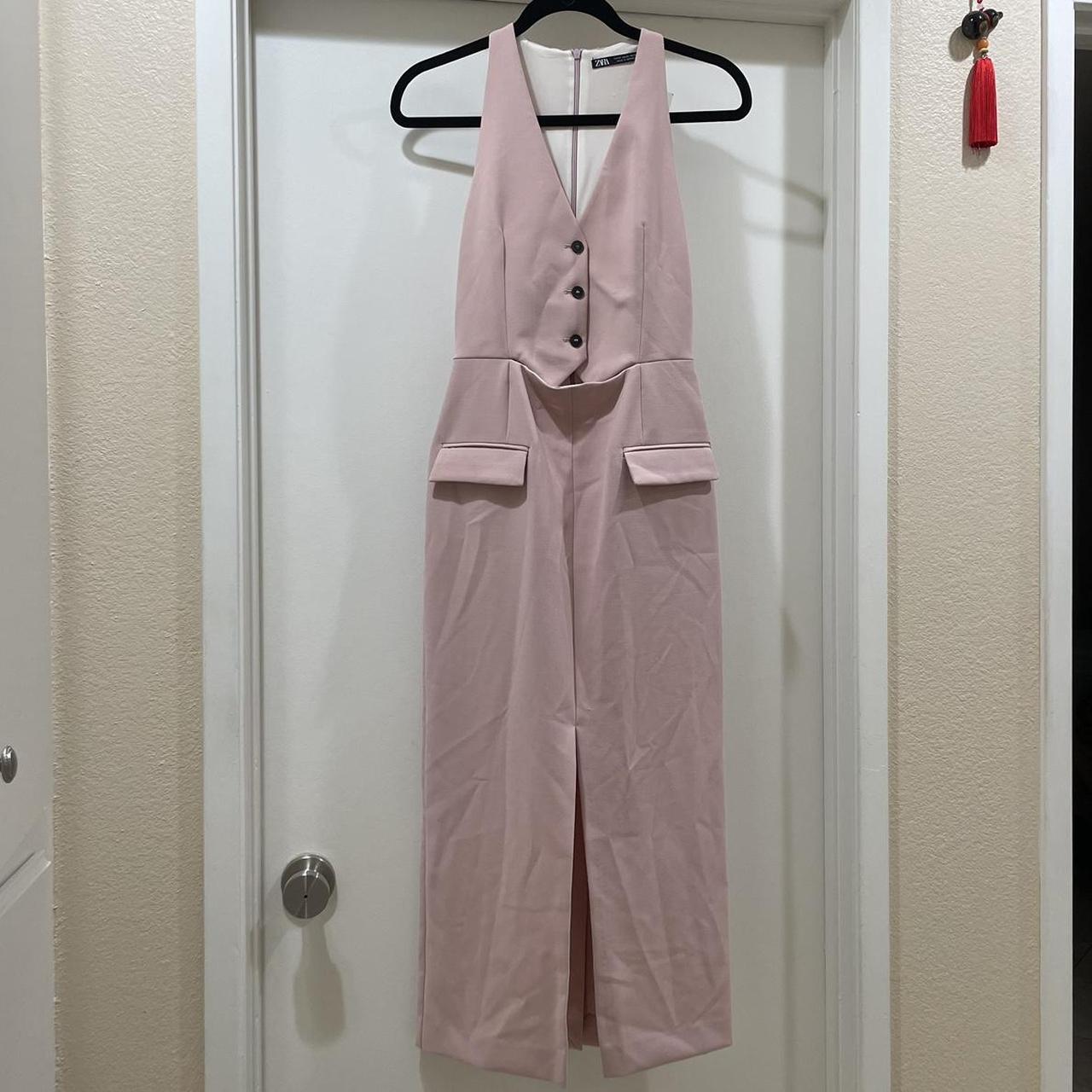 Zara Women's Pink Dress Depop