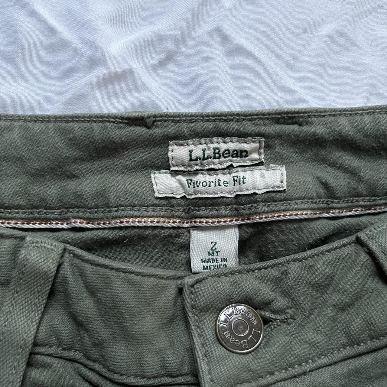 L.L.Bean Women's Green Trousers | Depop