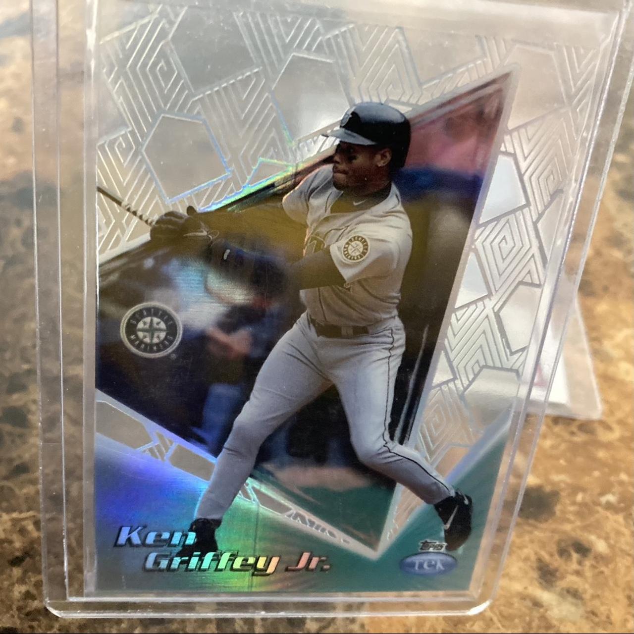 Ken Griffey Jr 1999 Topps Tek 5 B P-19 insert refractor rare , mint maybe  gem mint ! & 1989 Bowman Ken Griffey Jr RC # 220 nm-mint. 2 card lot .