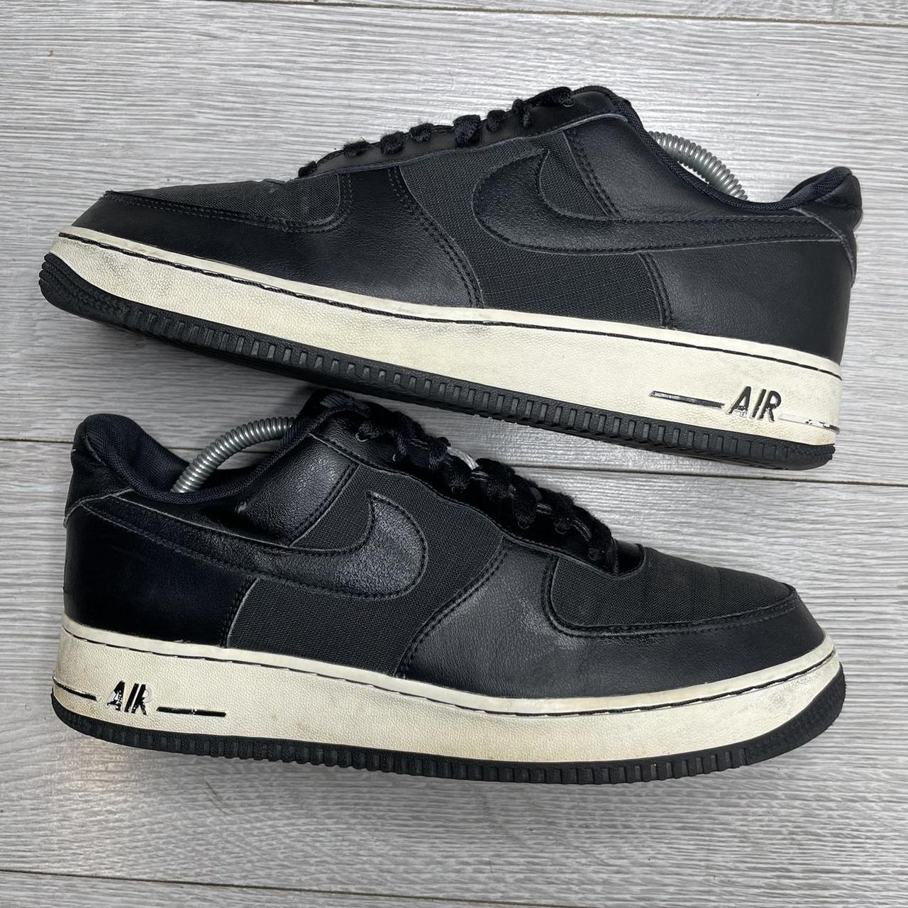 mens black air force 1 trainers