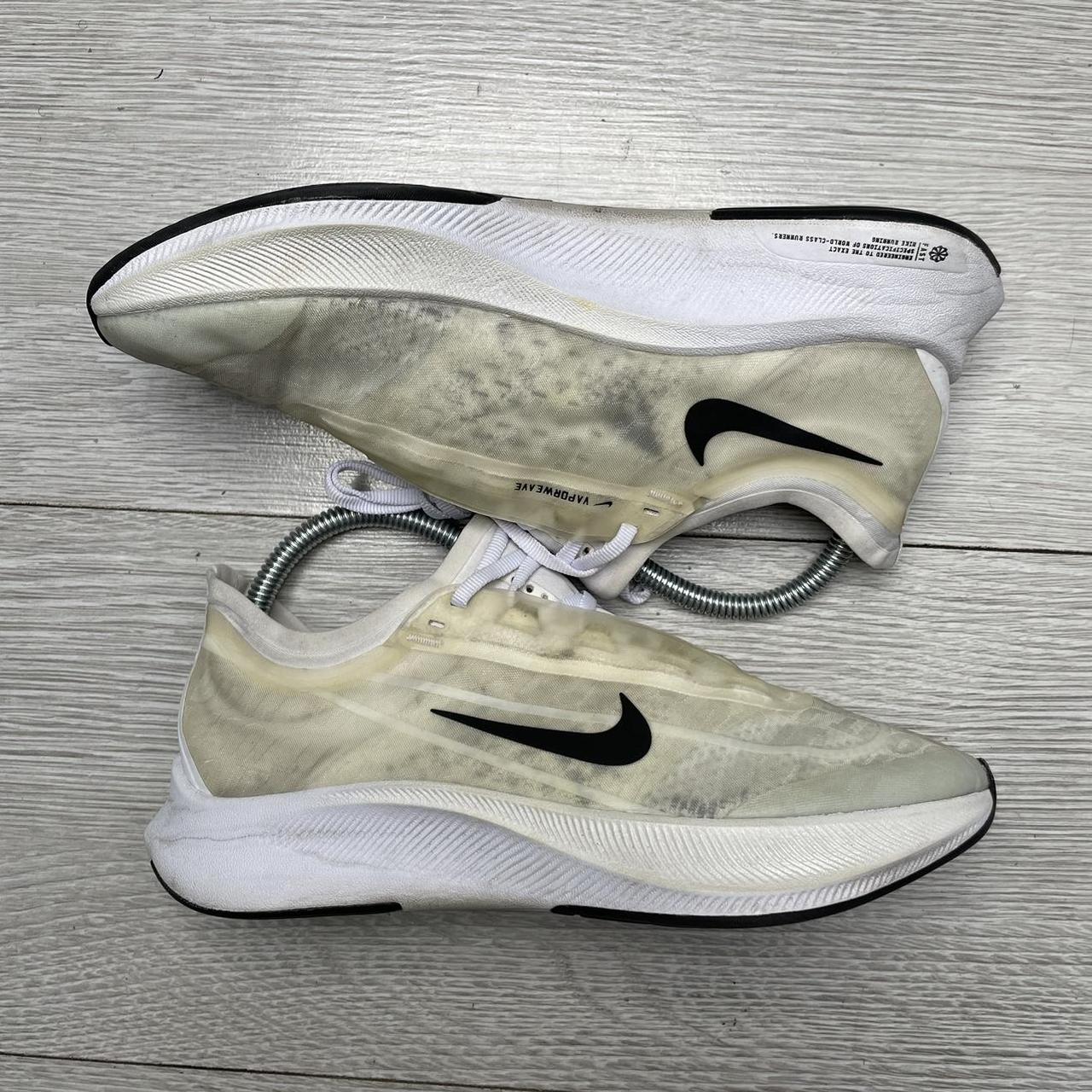 Nike Zoom Fly 3 White Grey Running Shoes Size UK 4. Depop