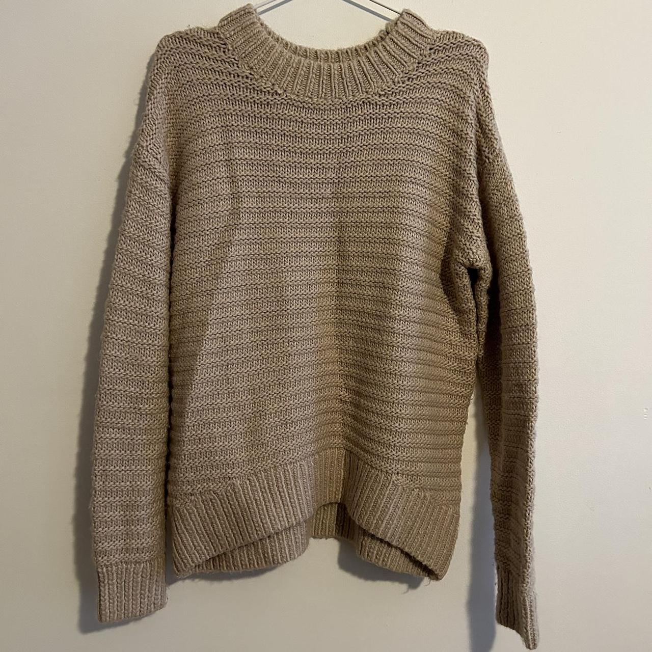 H&M - knit jumper Size XS Worn a couple of times,... - Depop