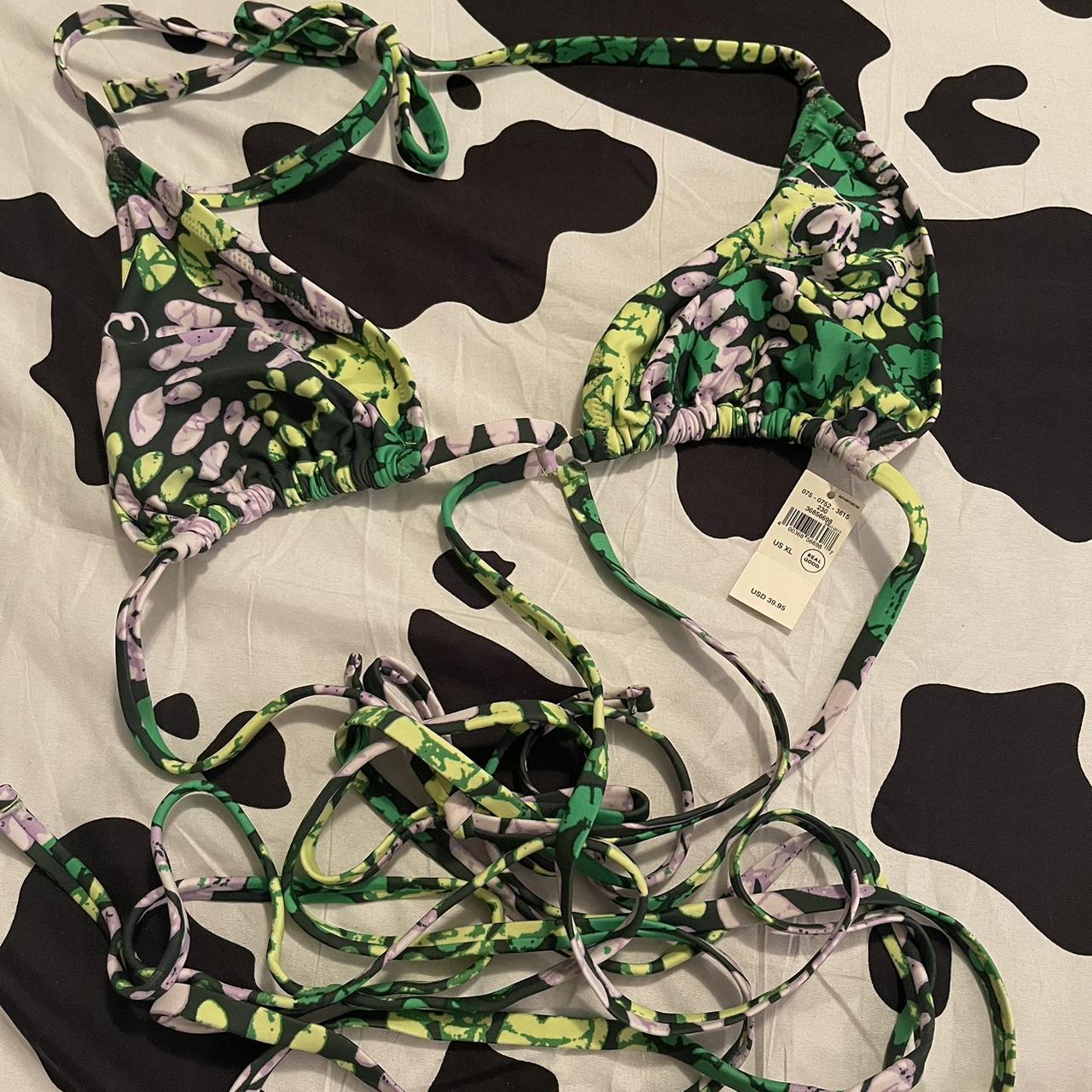 Aerie Women's Green and Purple Bikini-and-tankini-tops | Depop