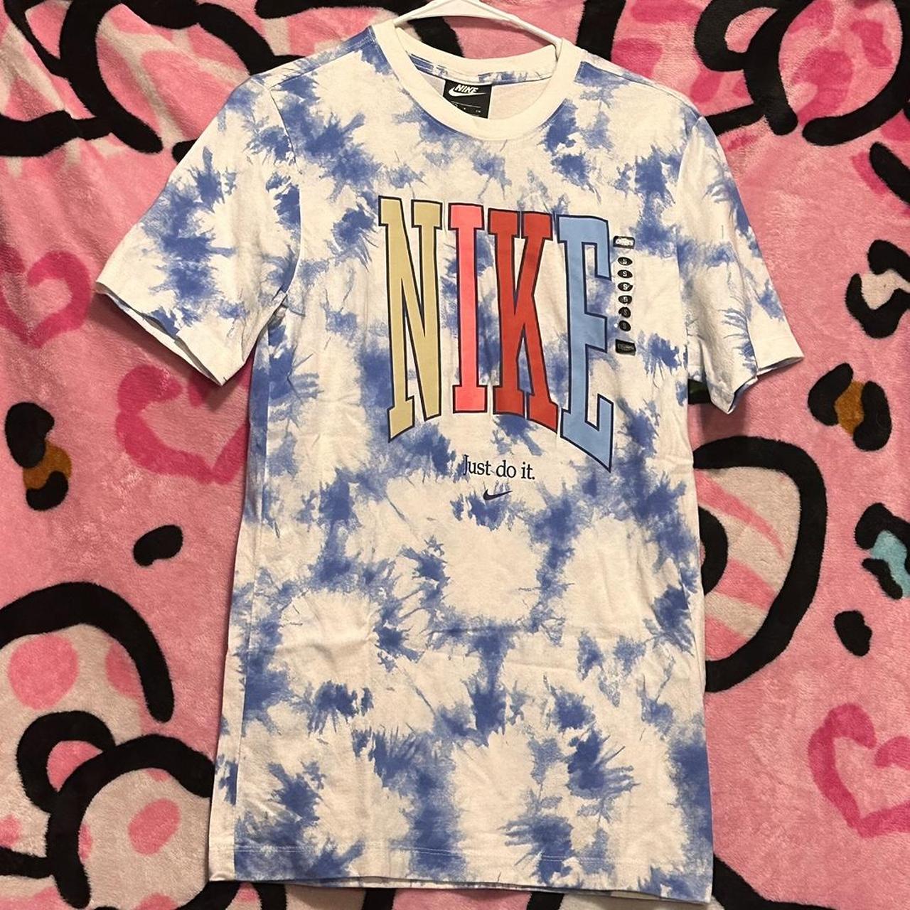 3x nike shirts