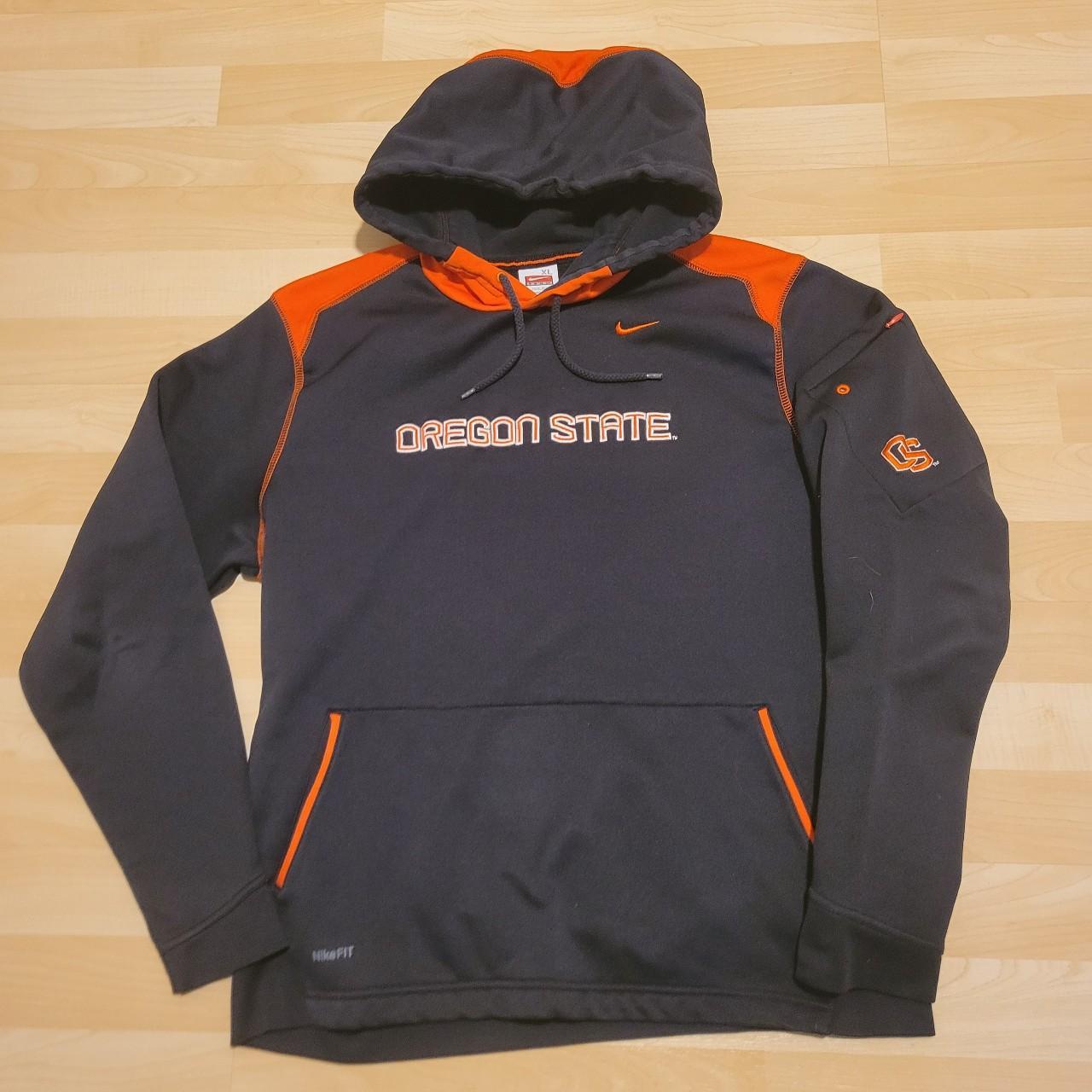 Nike Oregon State University Beavers pullover hoodie Depop