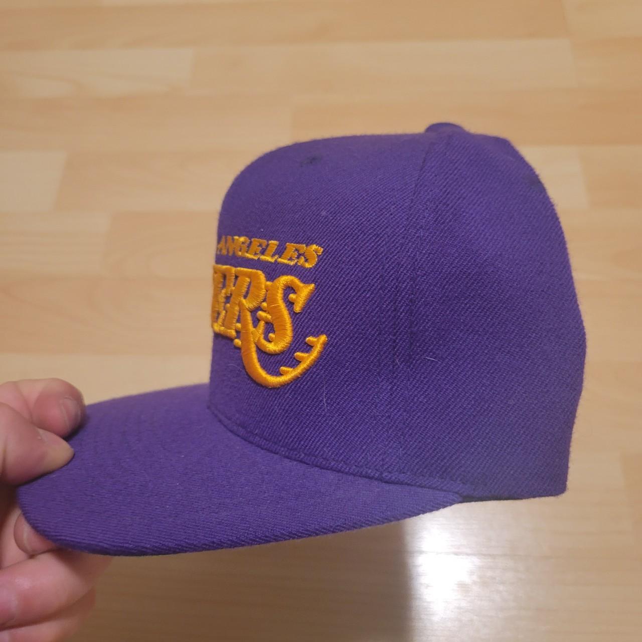 Mitchell and Ness Los Angeles Kings hat. Good - Depop