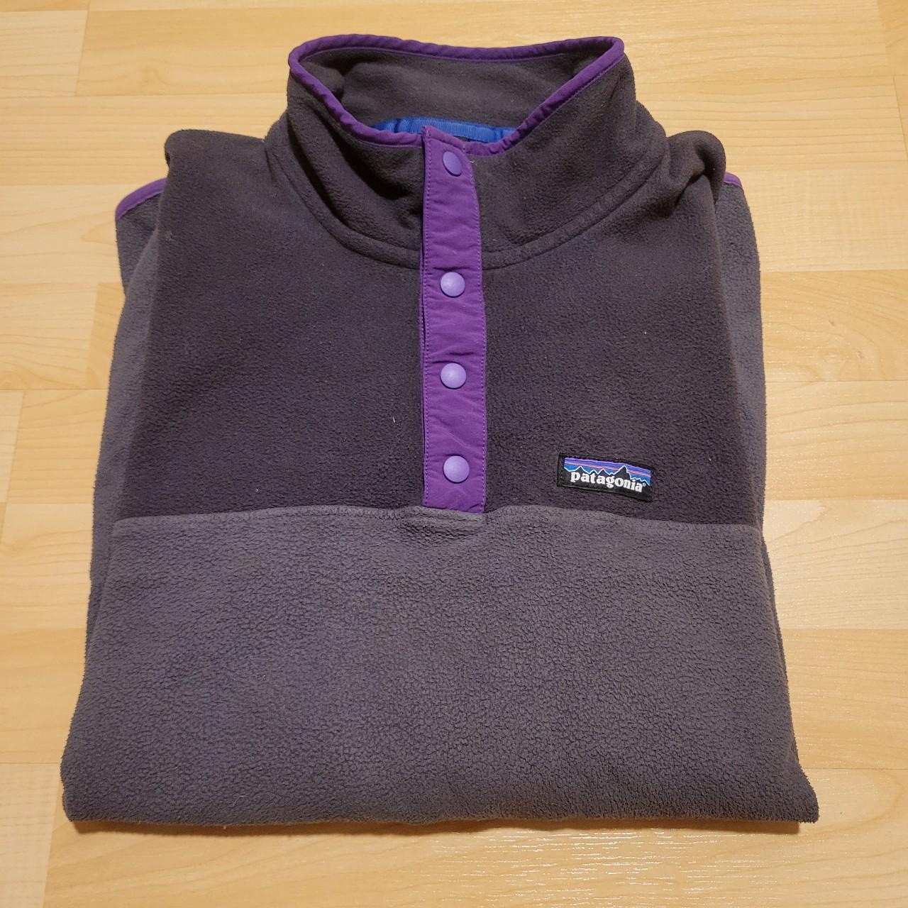 Patagonia snap t fleece Condition is good. Has two... - Depop