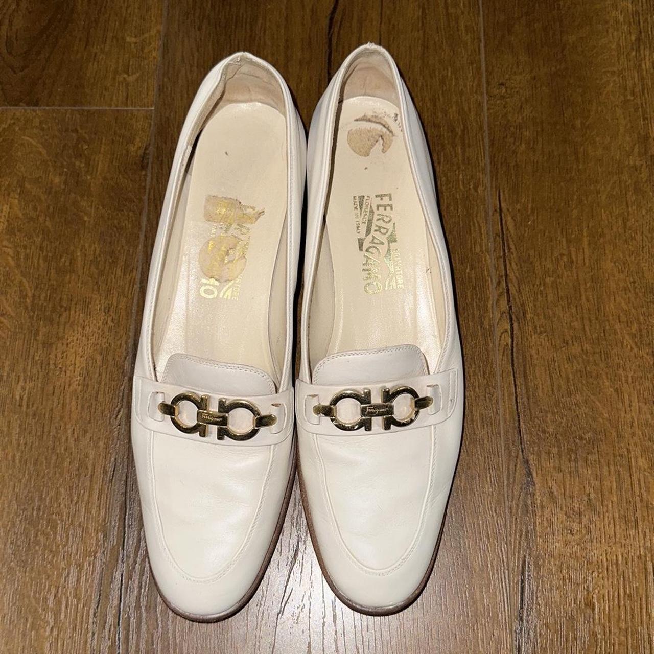 Salvatore ferragamo 2024 white loafers