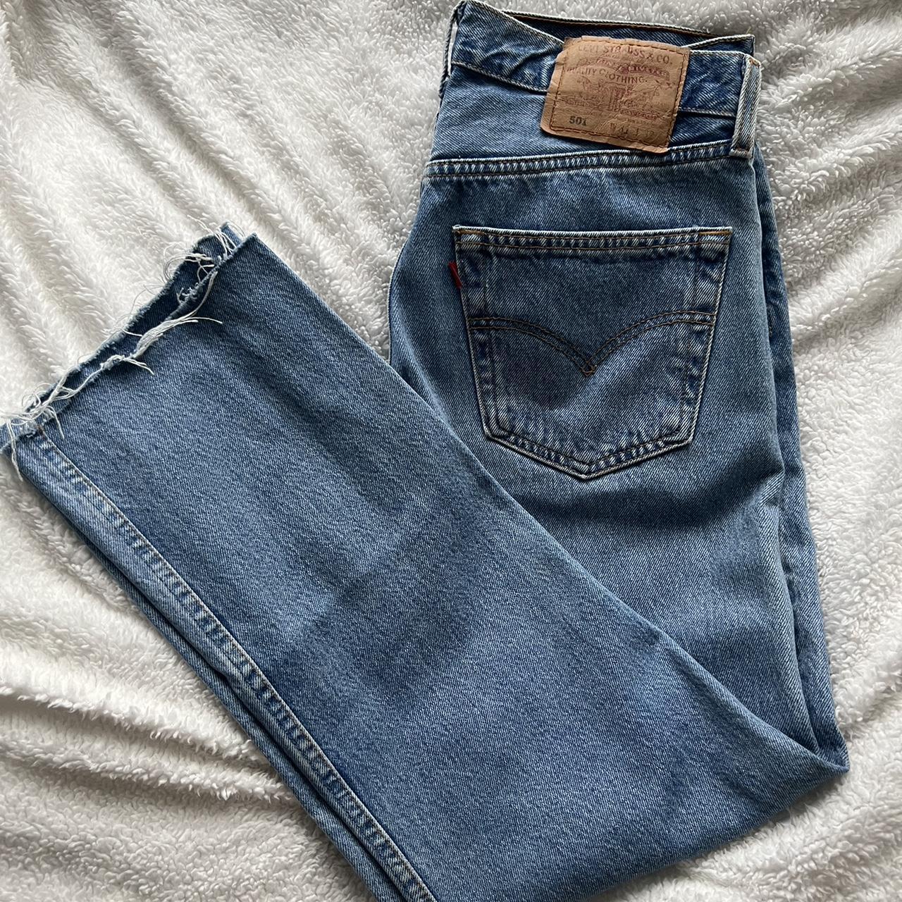 Levi jeans 31W 32L Fast shipping 📦💨 UK £3 - Depop
