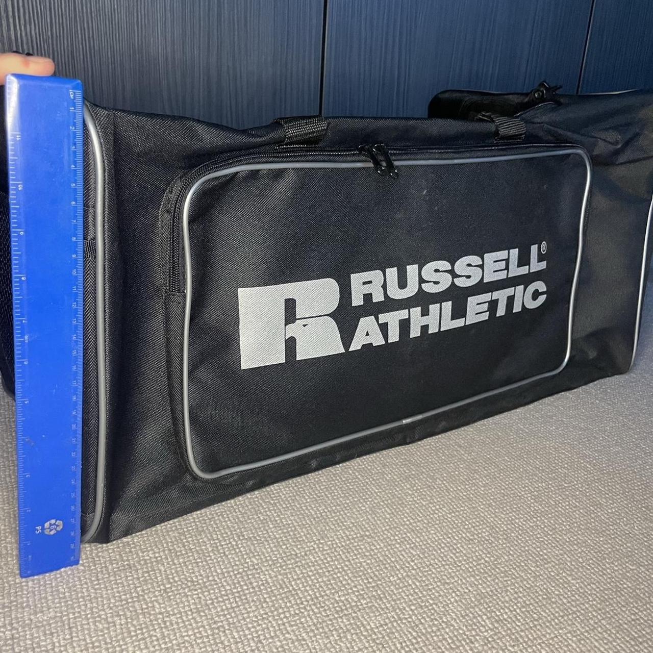 Russell Athletic Men's Black Bag Depop