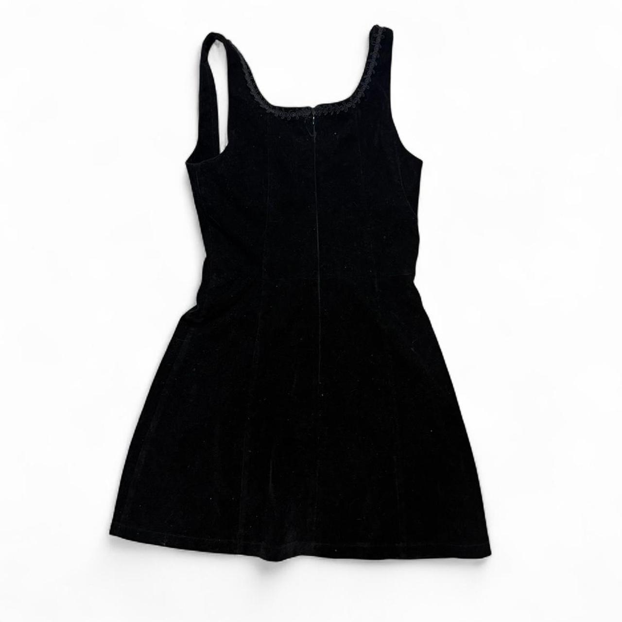 item listed by graaa_