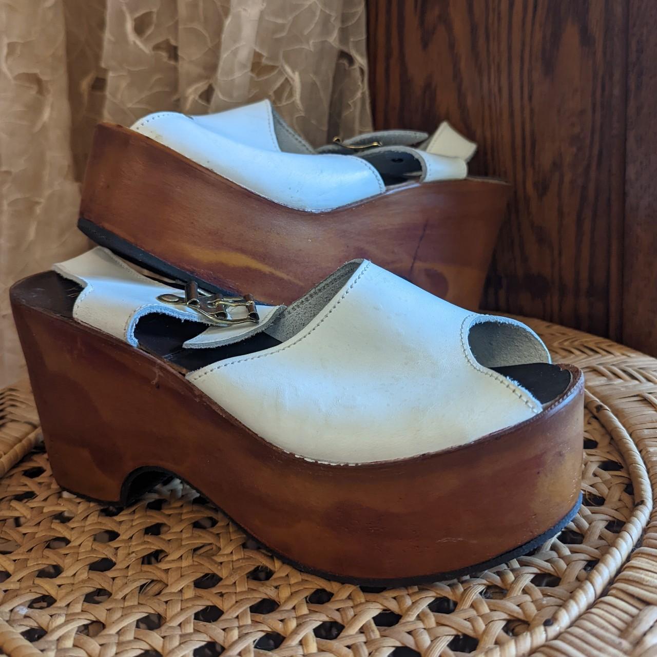 vintage 70s white leather peep toe platform