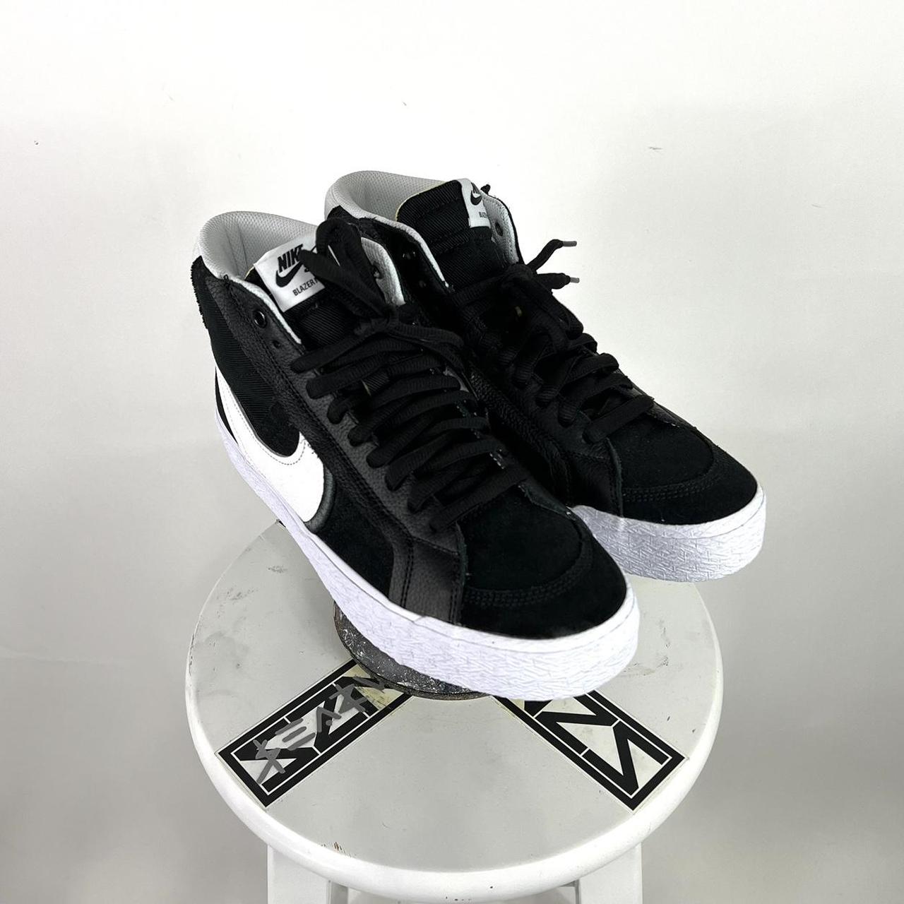 Nike sb blazer mid premium black white gum sole Mens