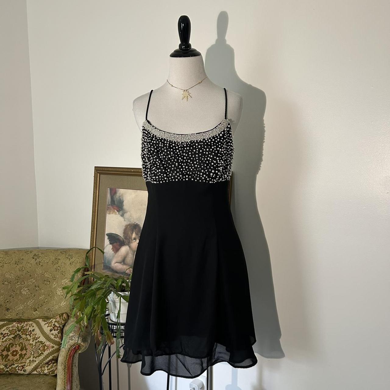 item listed by thedeadangel