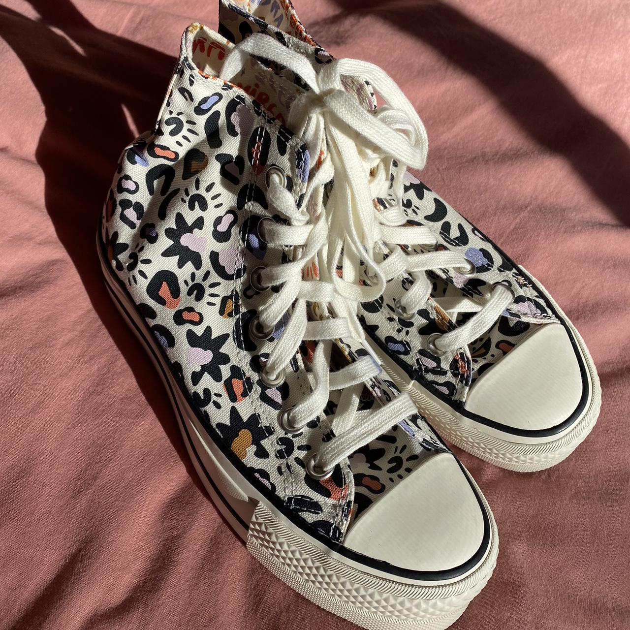 toms leopard print platform