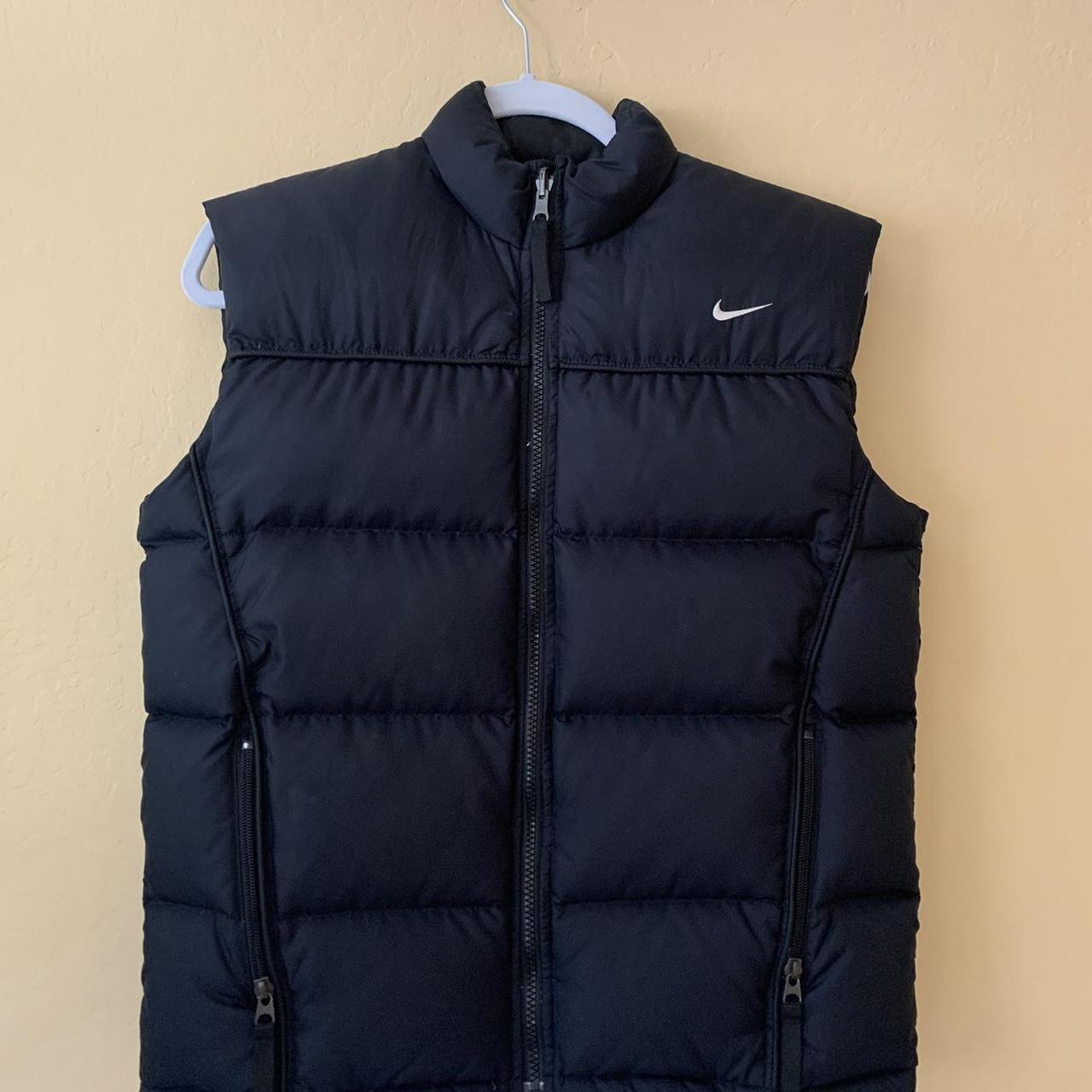 nike puffer vest womens