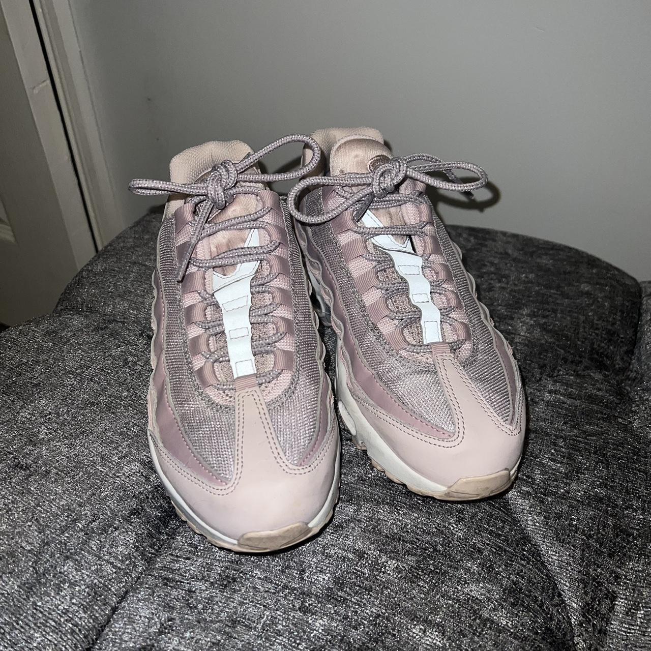 97 nike trainers