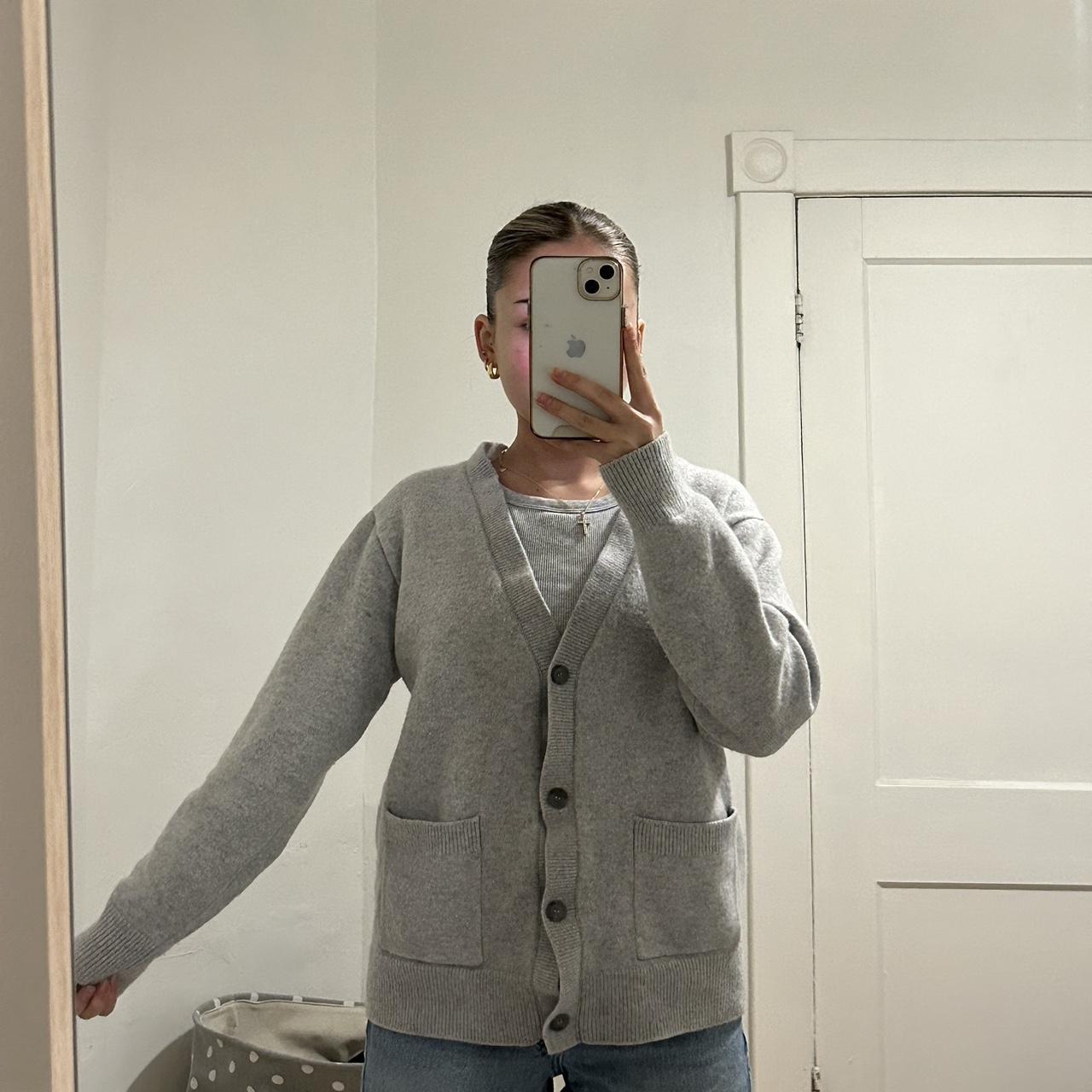 Size 02 aritzia babaton cardigan Depop