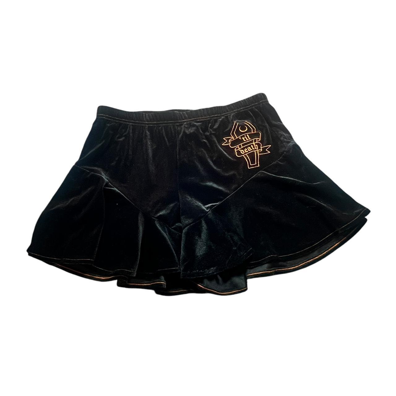 item listed by virgo_vintage