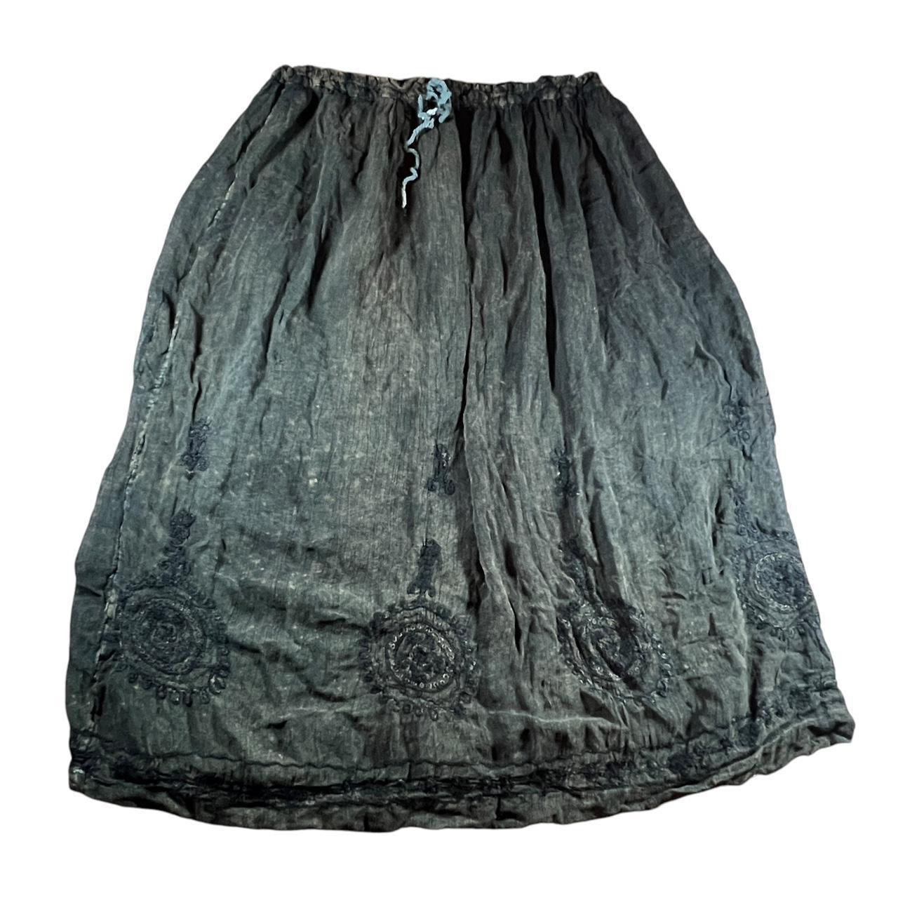item listed by virgo_vintage