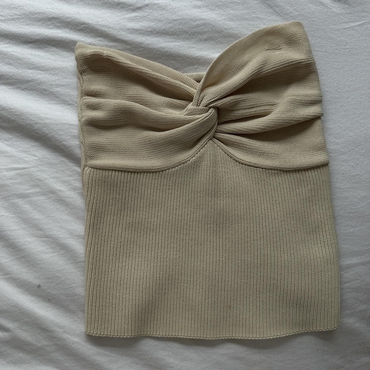 item listed by emilyyybearrr
