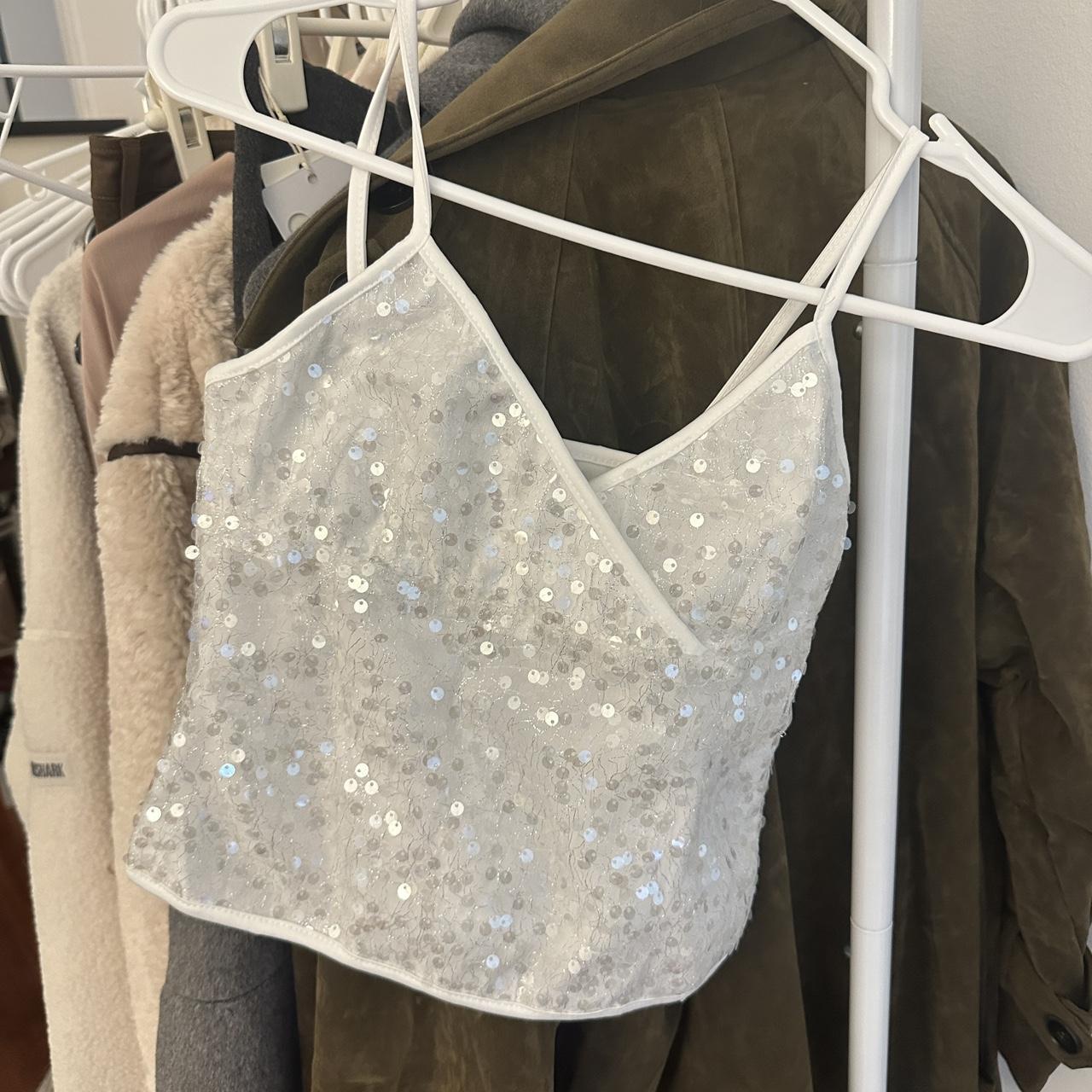 item listed by emilyyybearrr