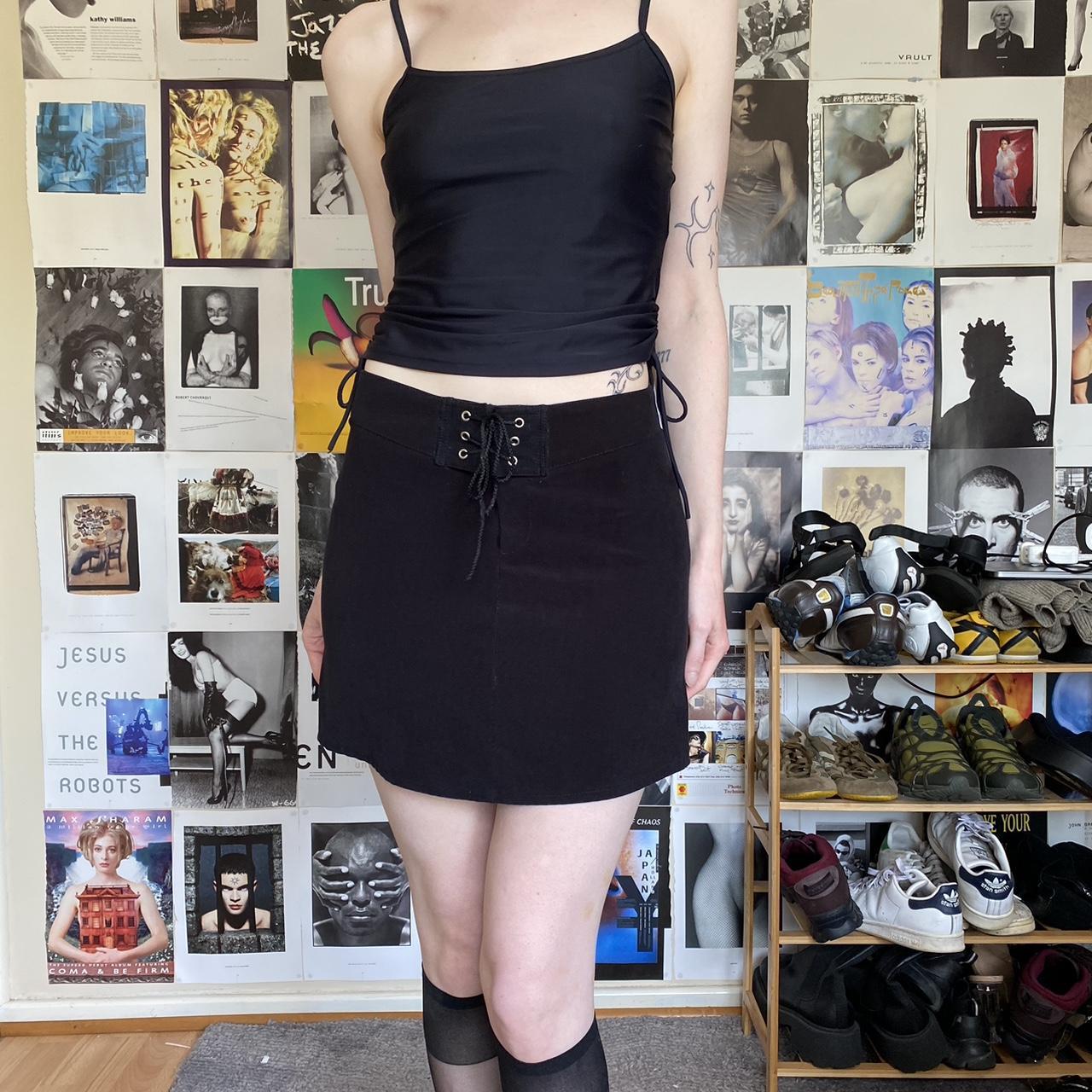 90s black mini skirt hotsell