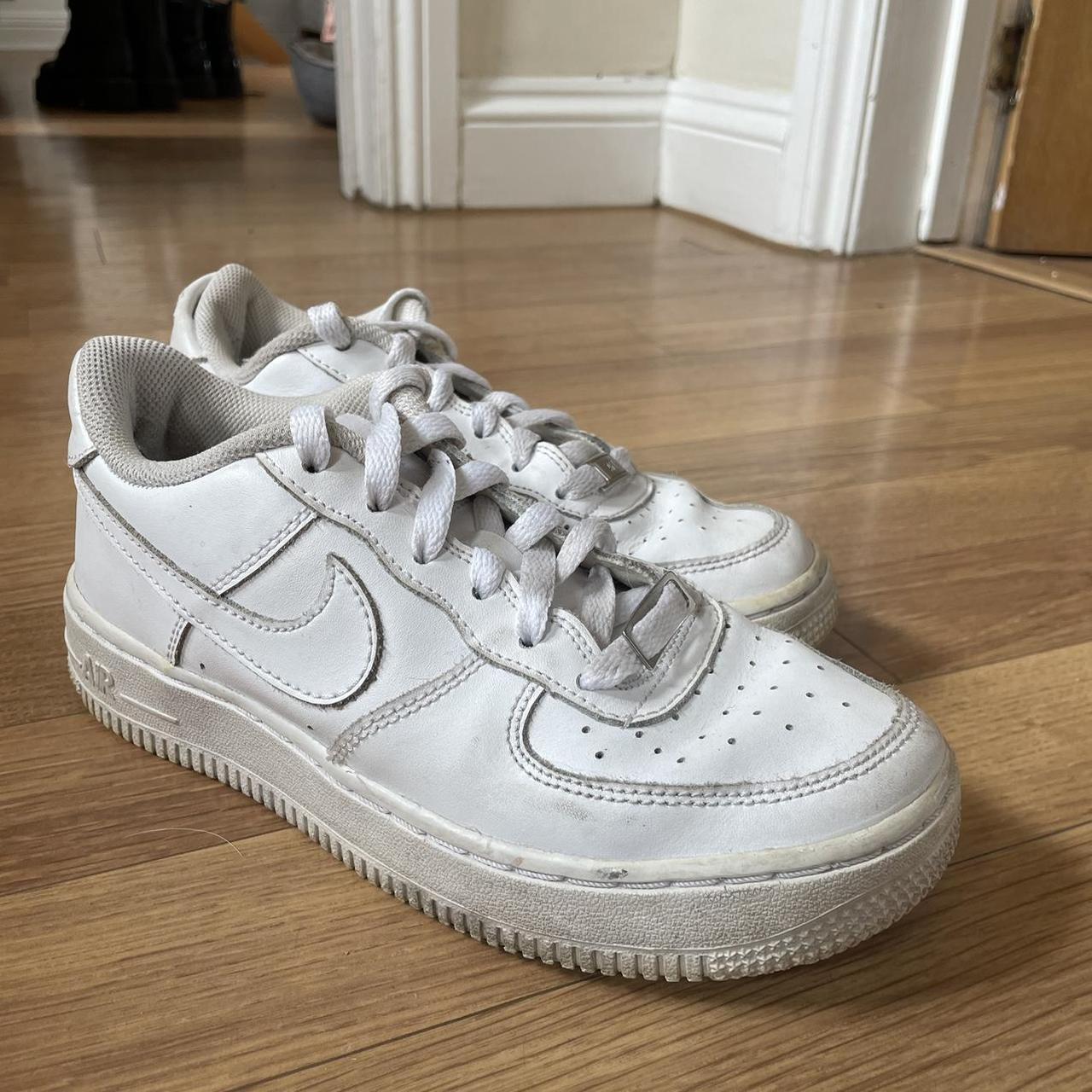 size 5 white nike air force 1
