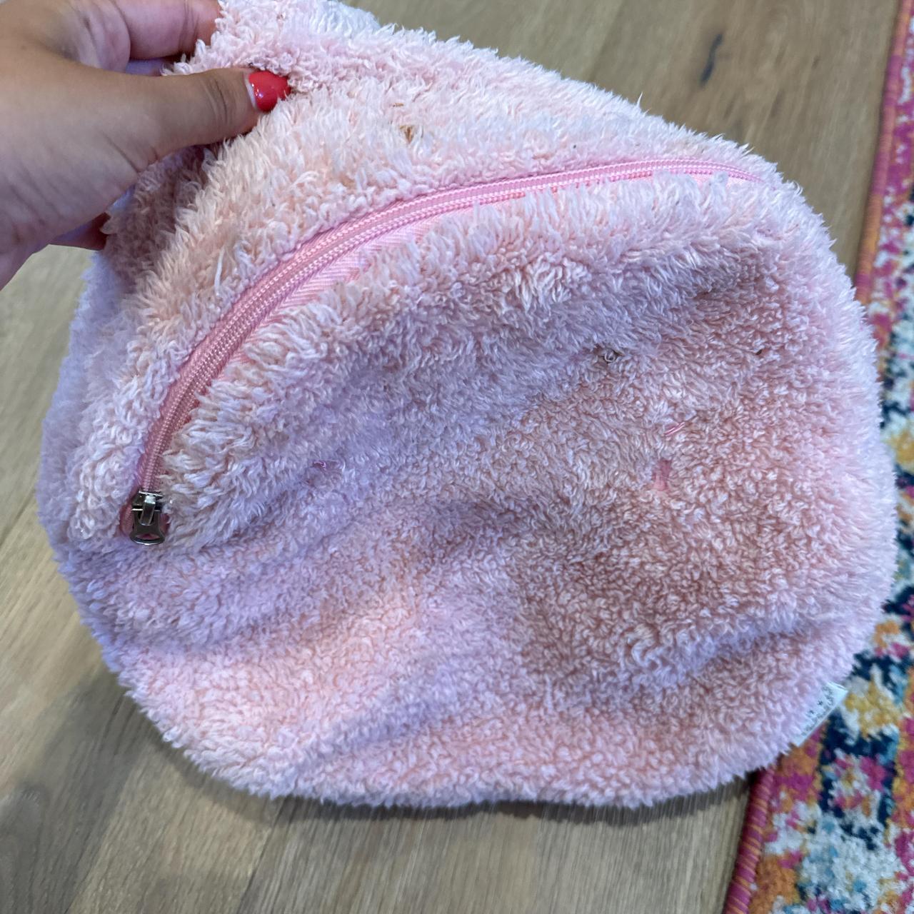 item listed by deebssss