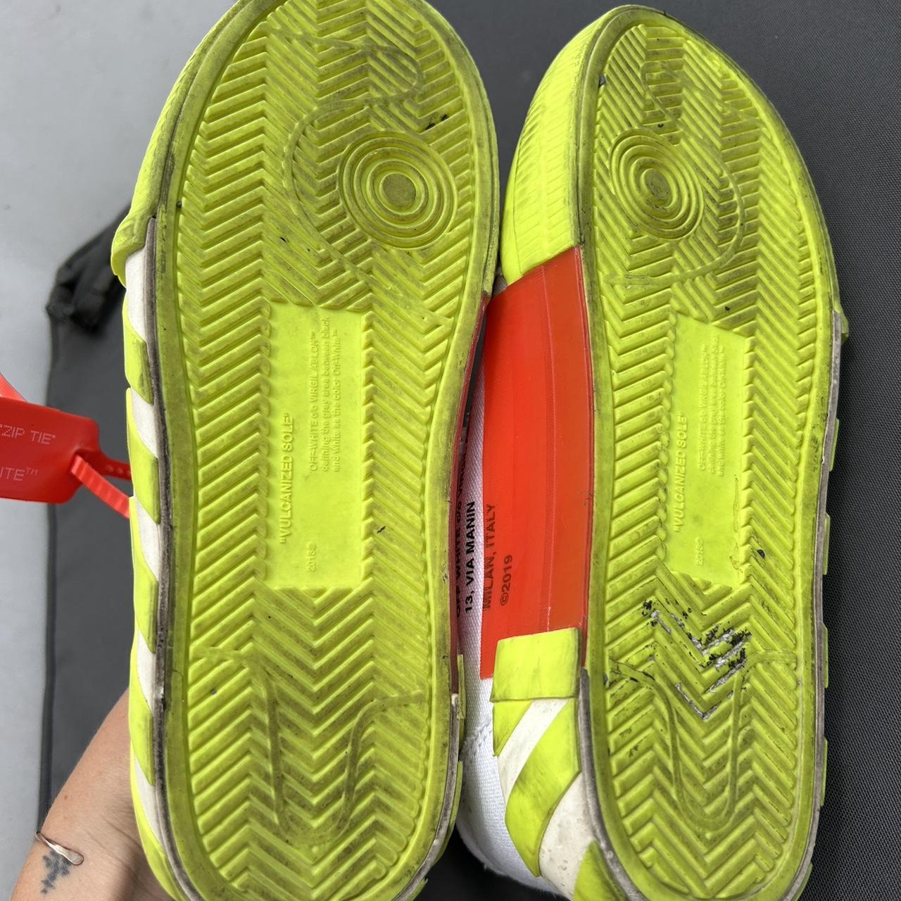 Off-White Women's Yellow and White Trainers (5)