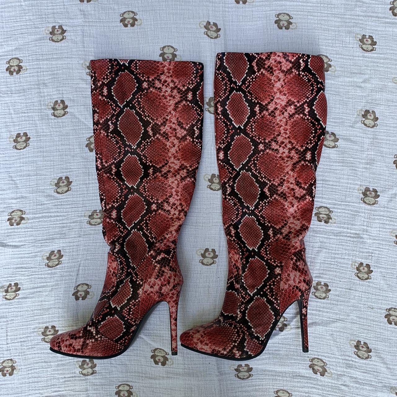 Snakeskin on sale boots red